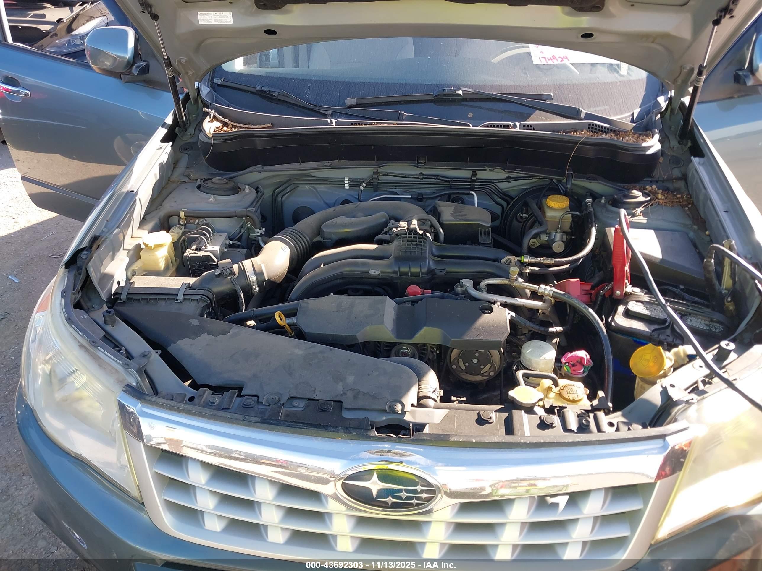 SUBARU FORESTER image 10