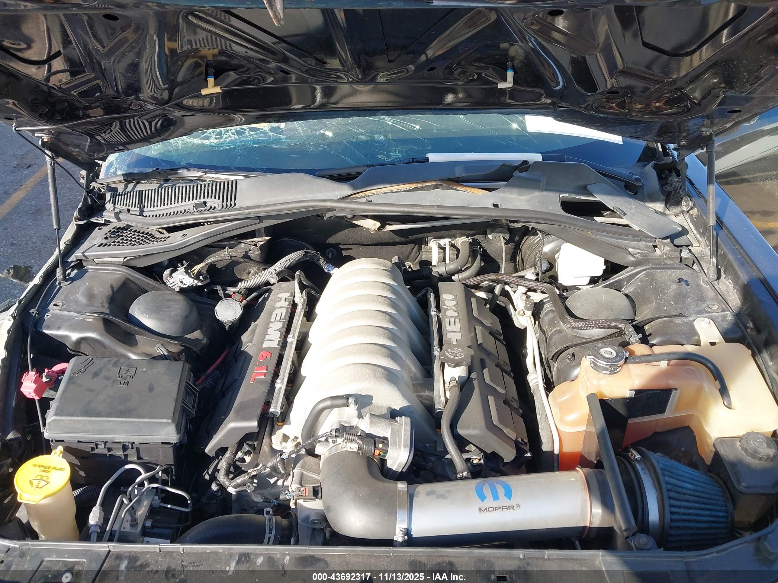 DODGE CHALLENGER image 10