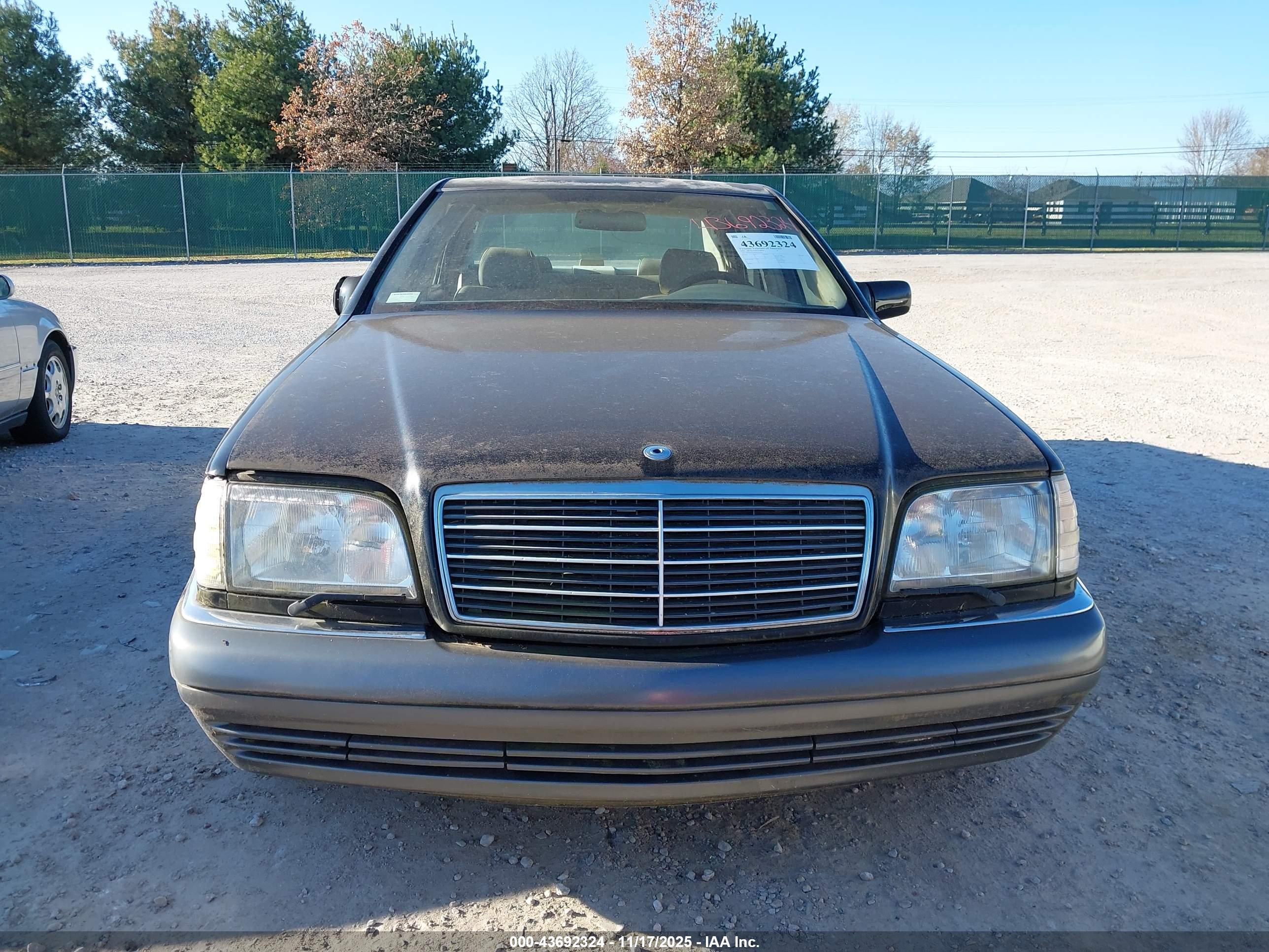 MERCEDES-BENZ S image 6