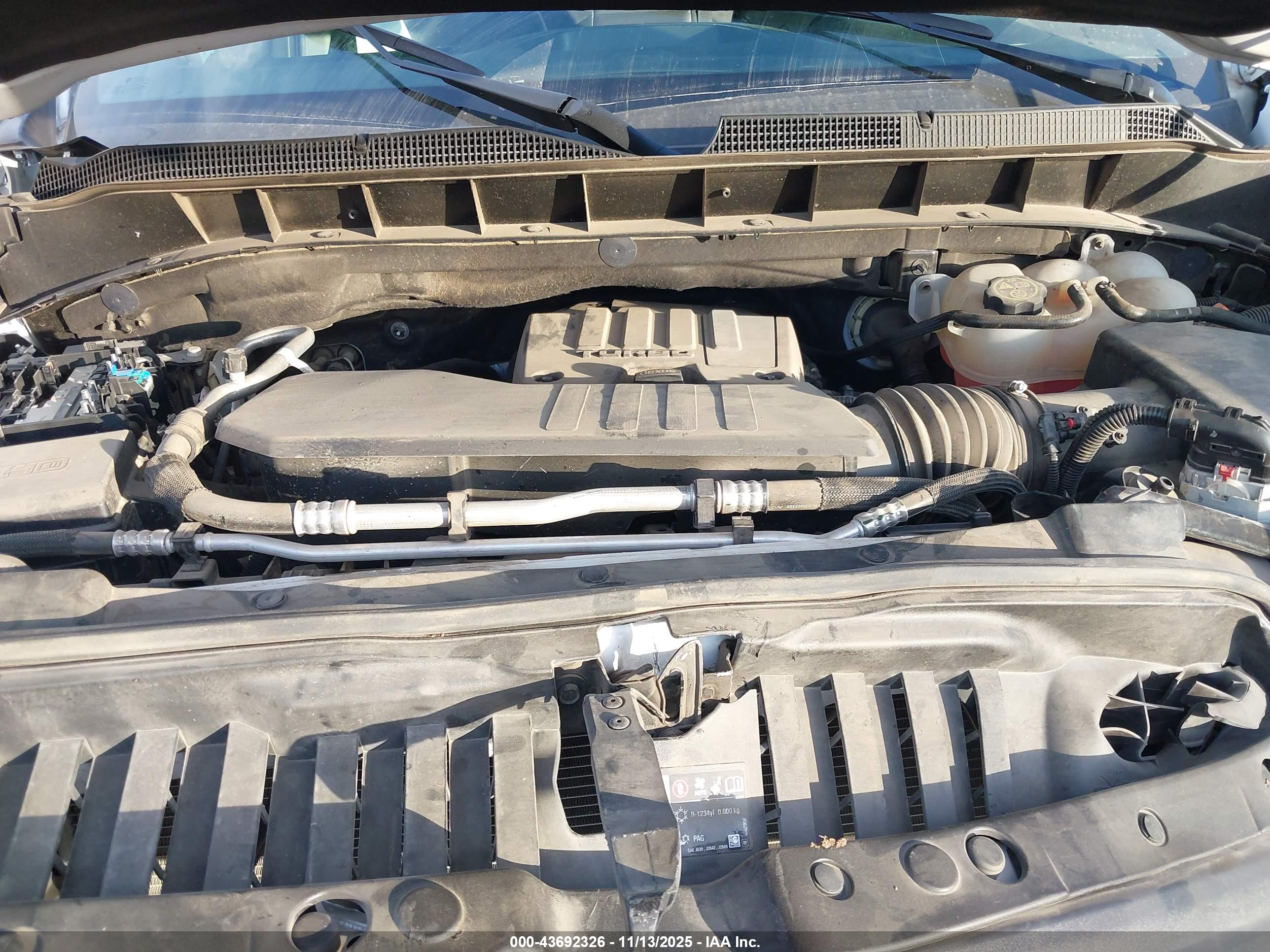 CHEVROLET SILVERADO image 10