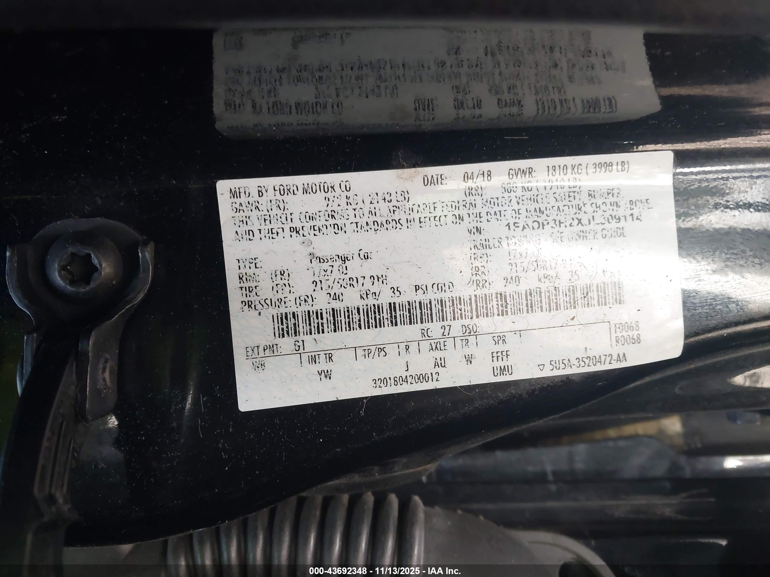 FORD FOCUS image 9