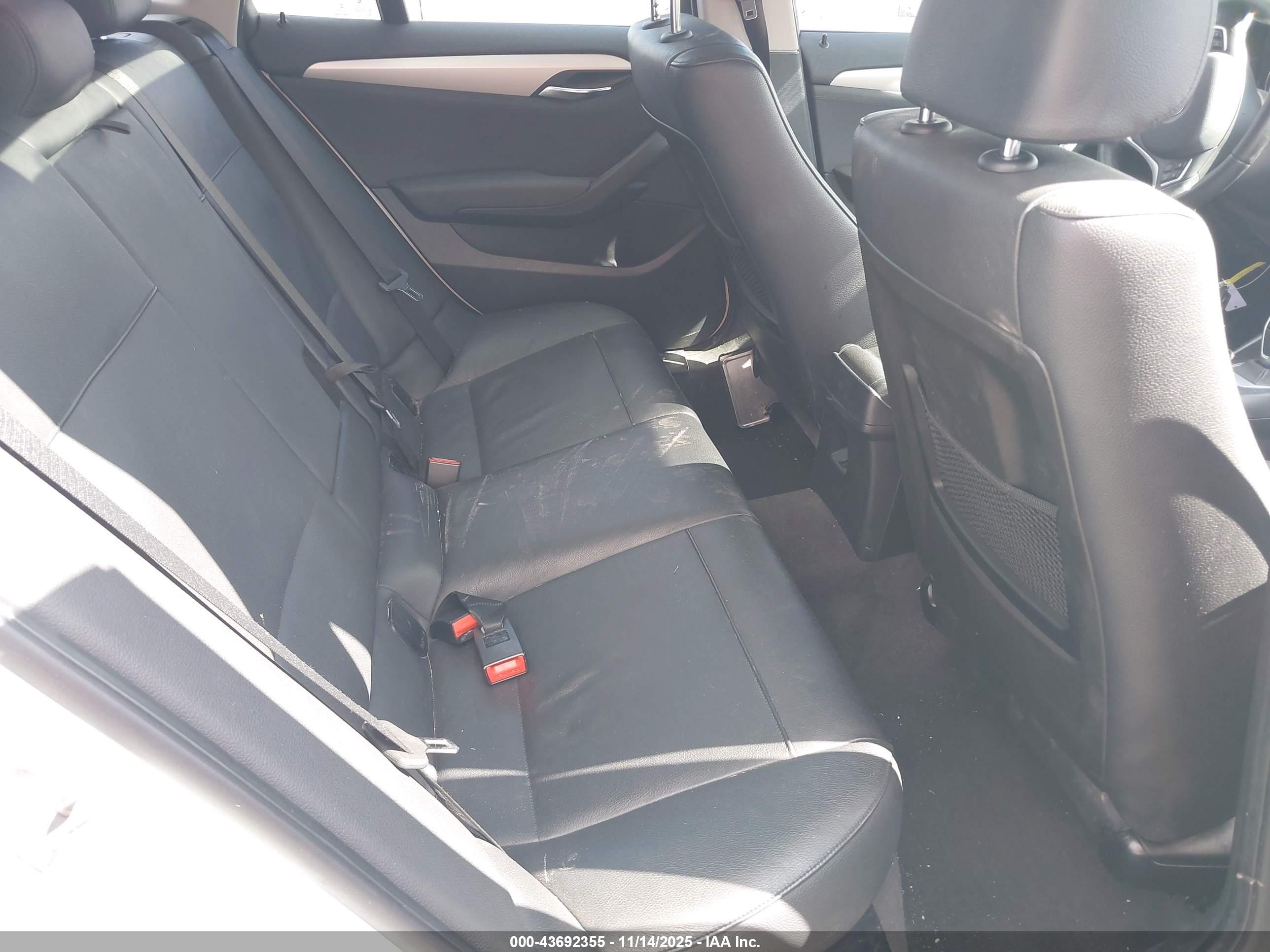 BMW X1 image 8