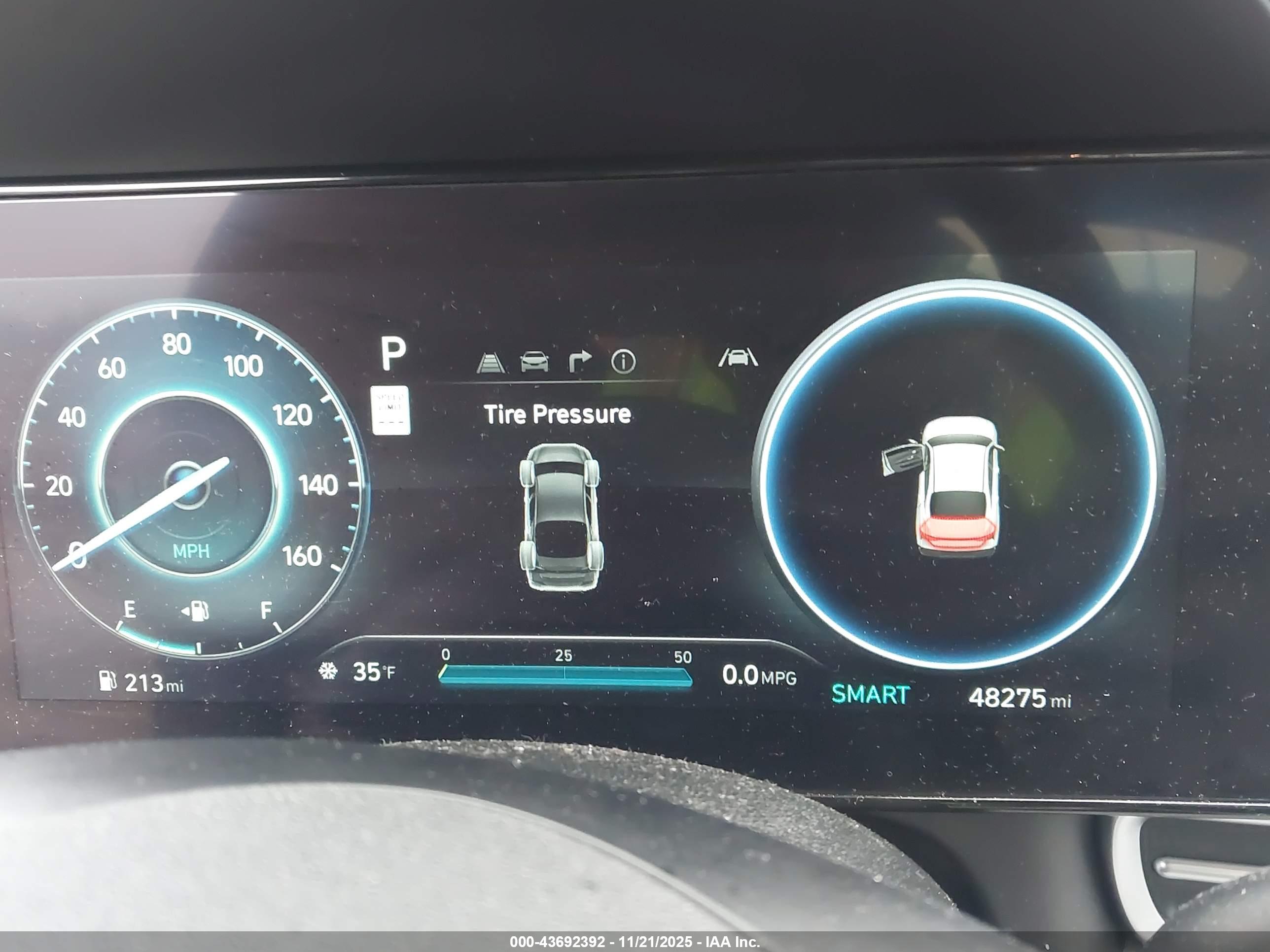 HYUNDAI ELANTRA image 7