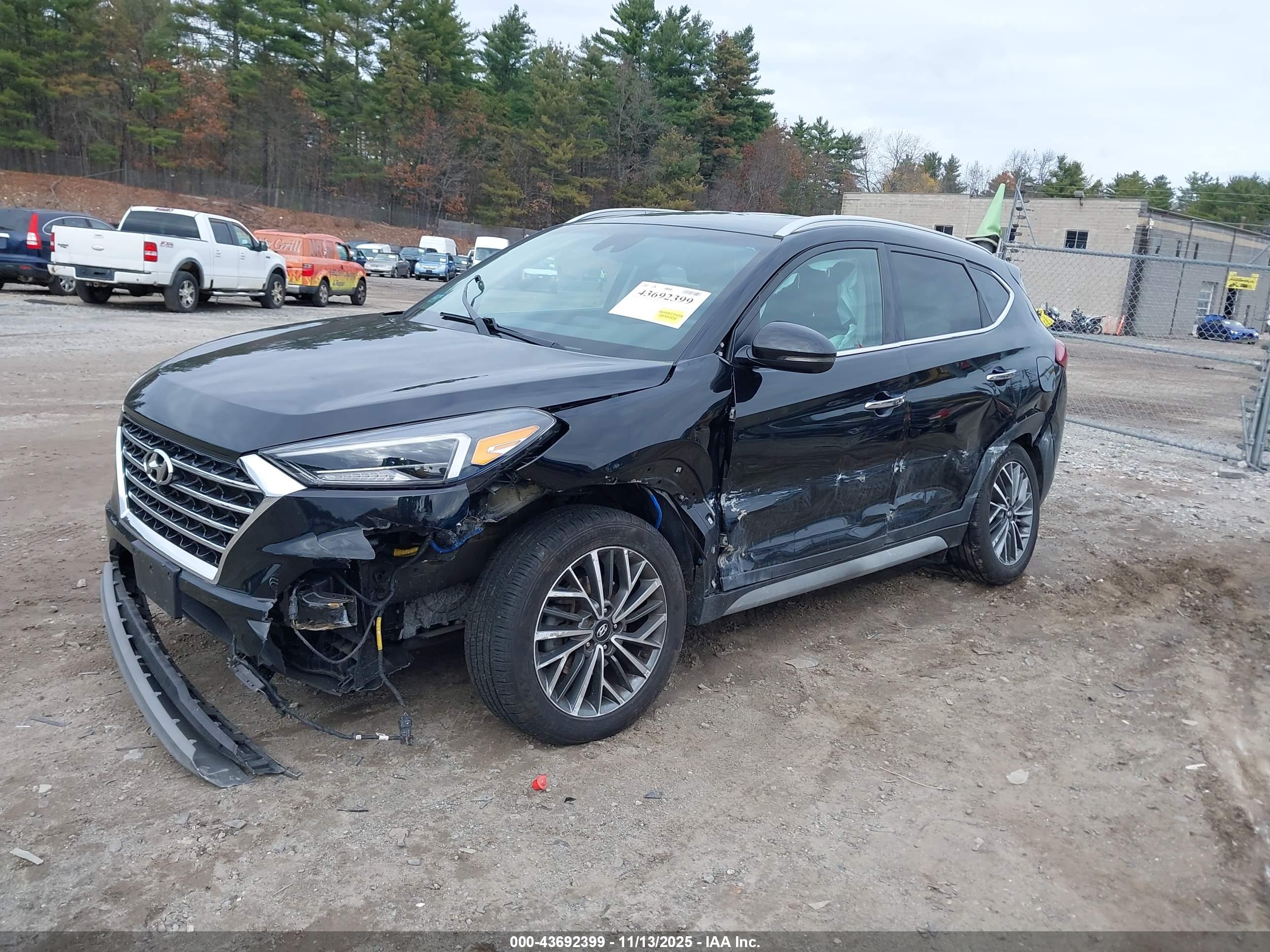 HYUNDAI TUCSON image 2