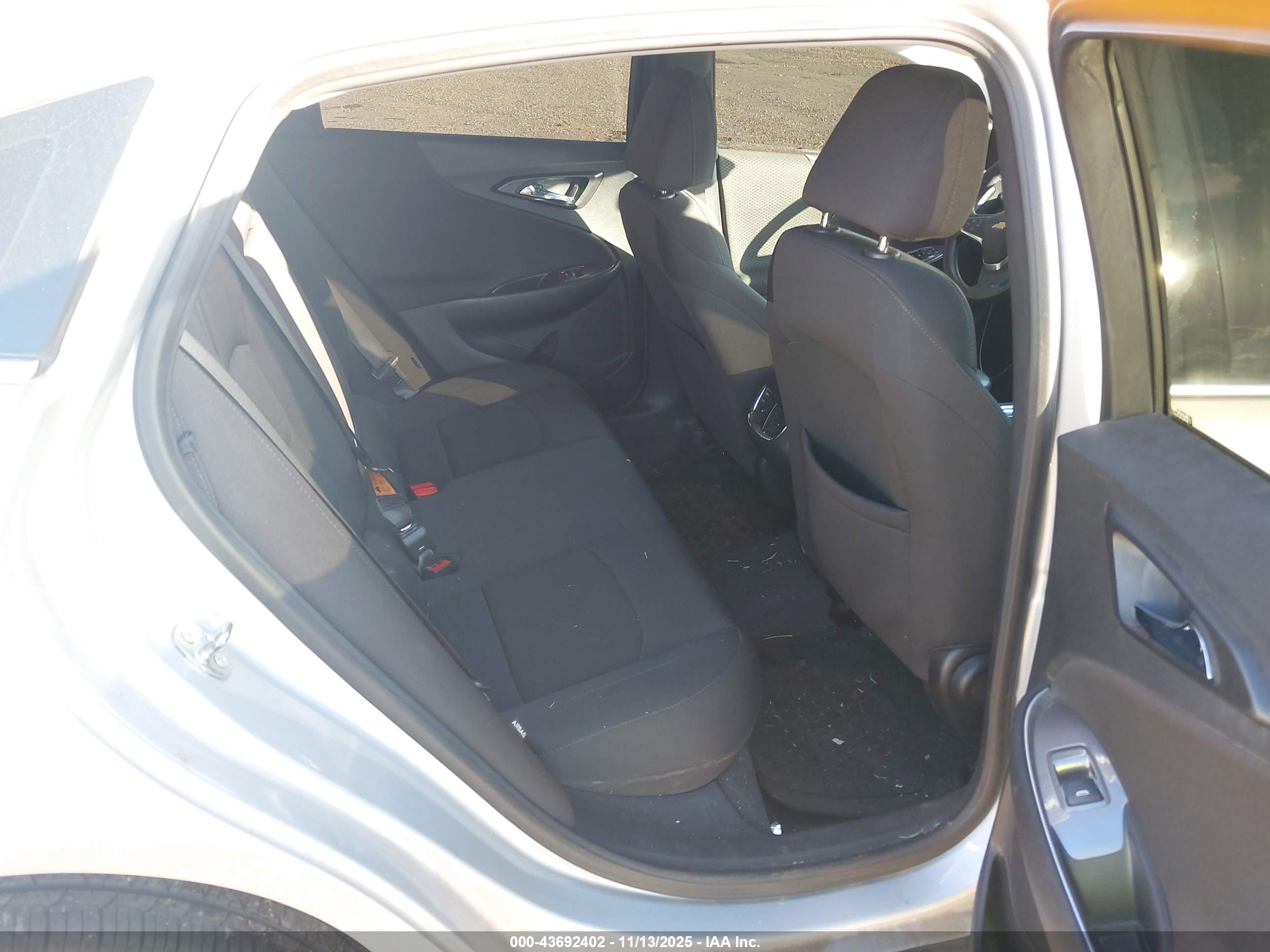 CHEVROLET MALIBU image 8