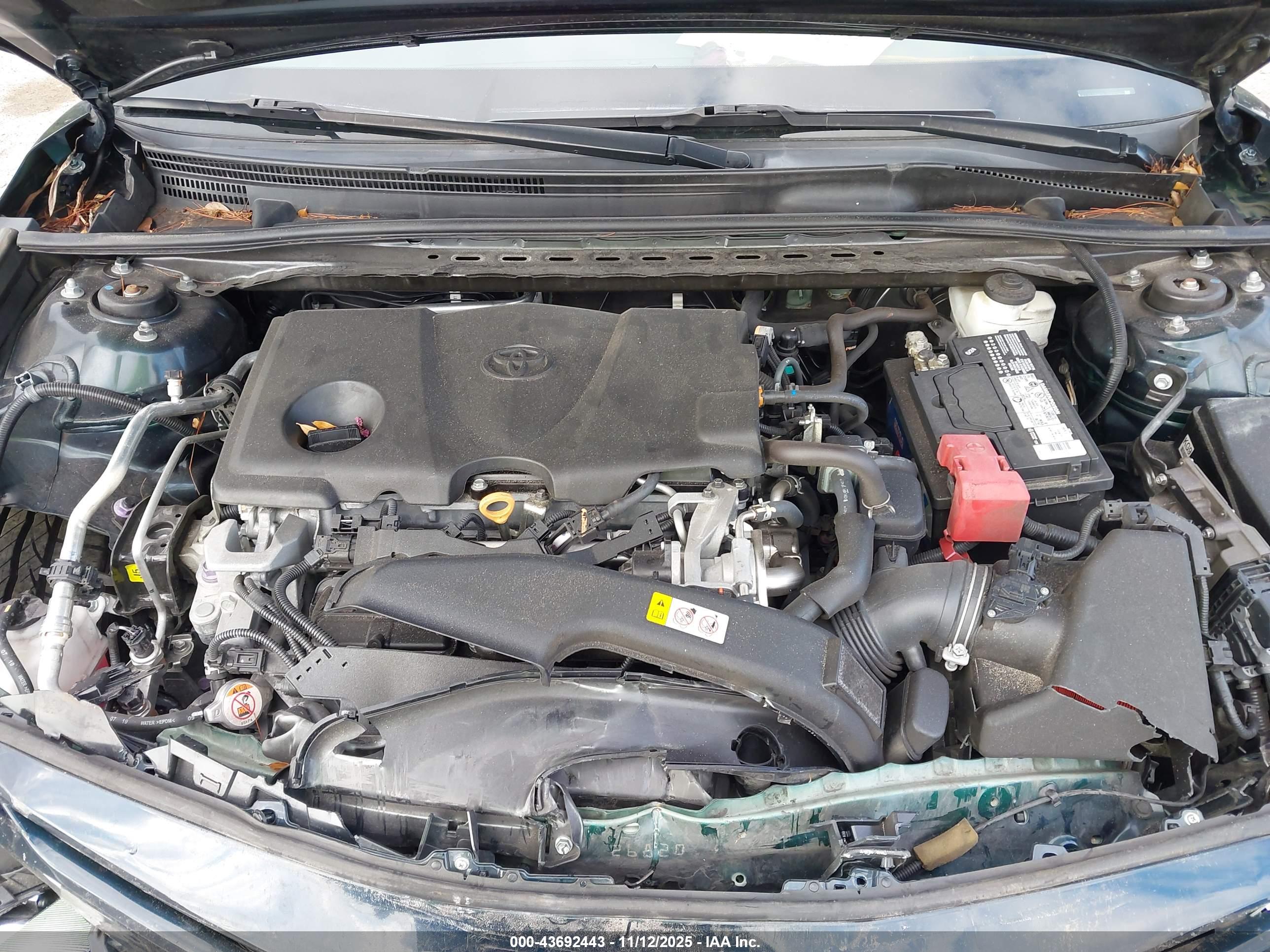 TOYOTA CAMRY image 10