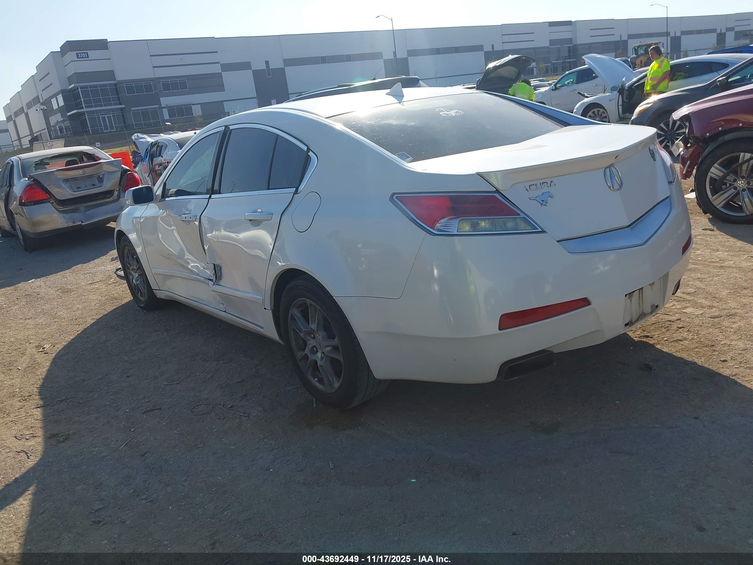 ACURA TL image 3