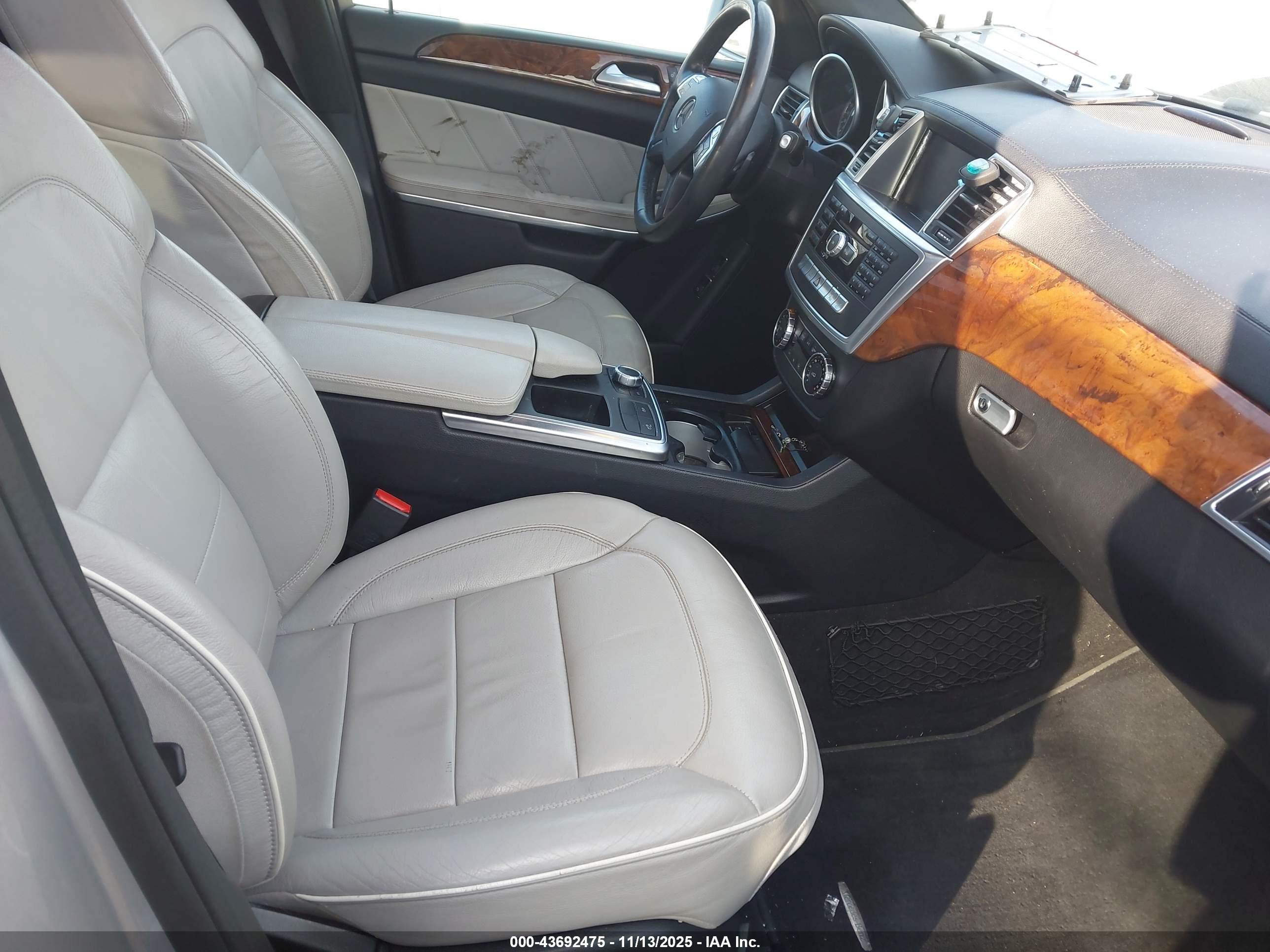 MERCEDES-BENZ GL image 5