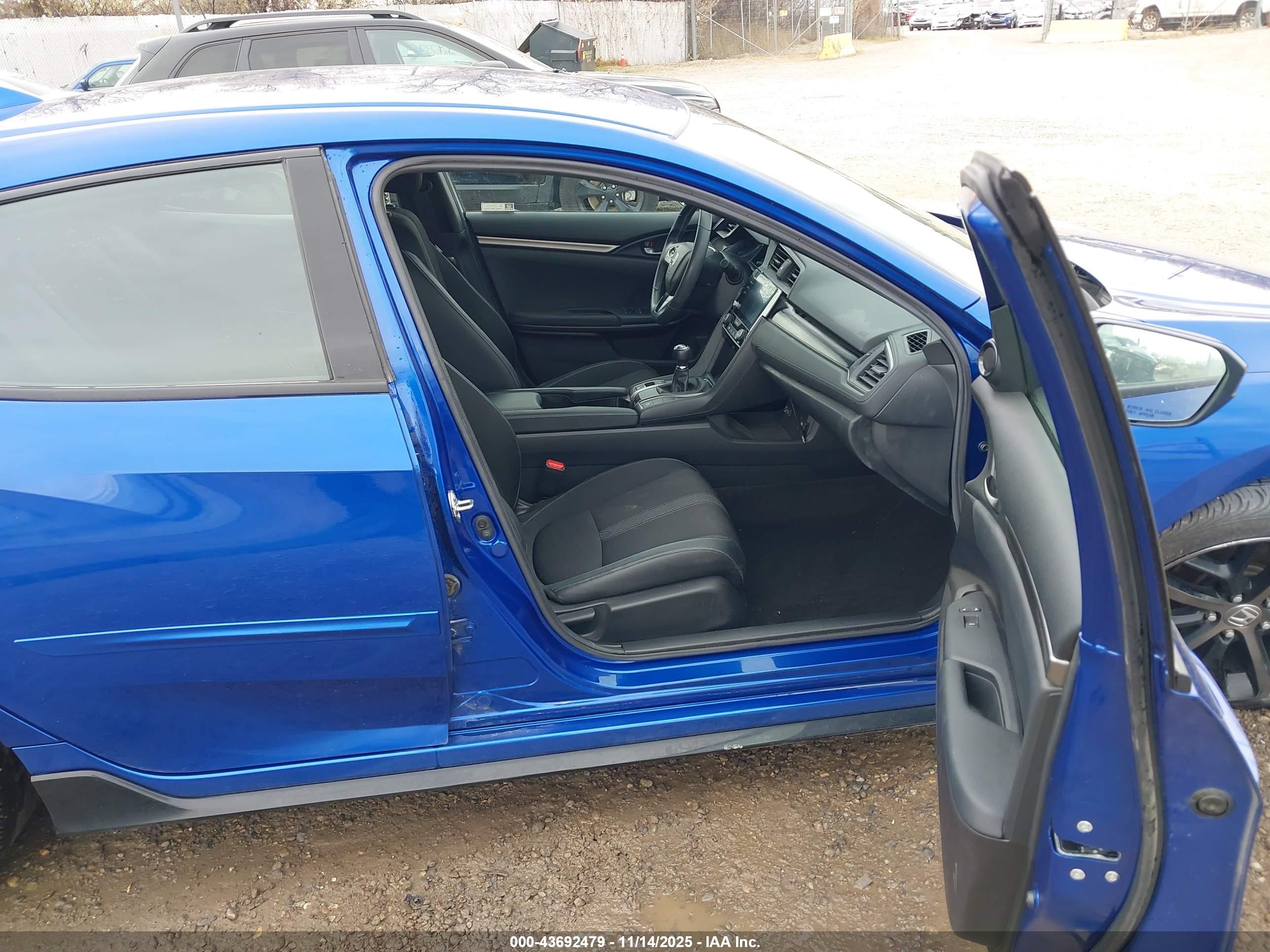 HONDA CIVIC image 5