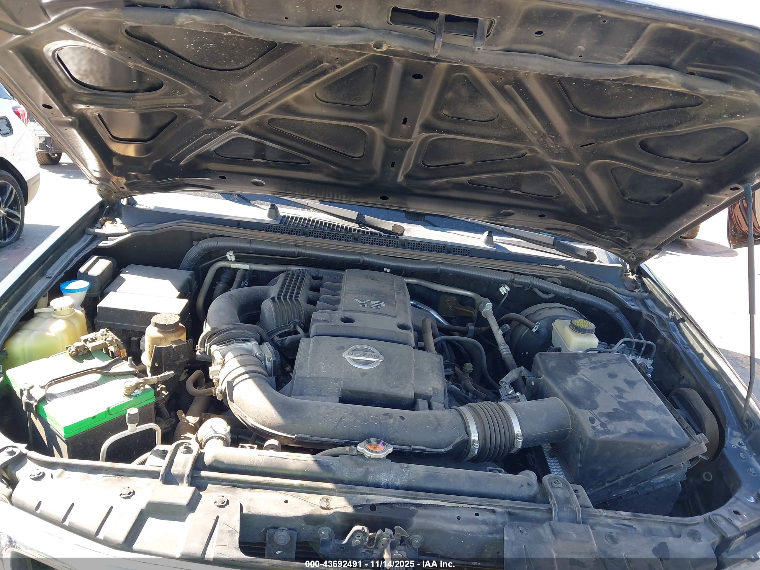 NISSAN FRONTIER image 10