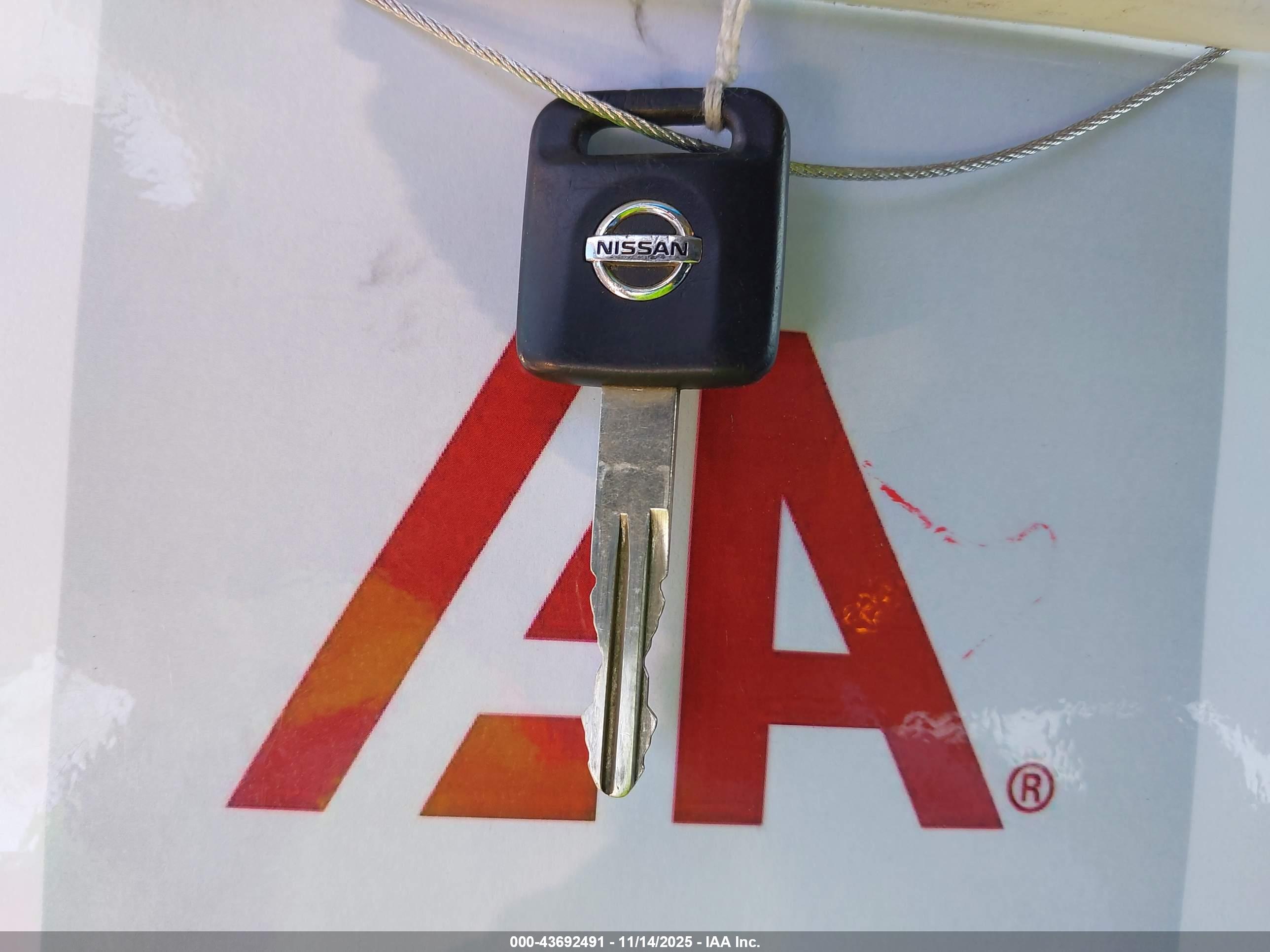 NISSAN FRONTIER image 11