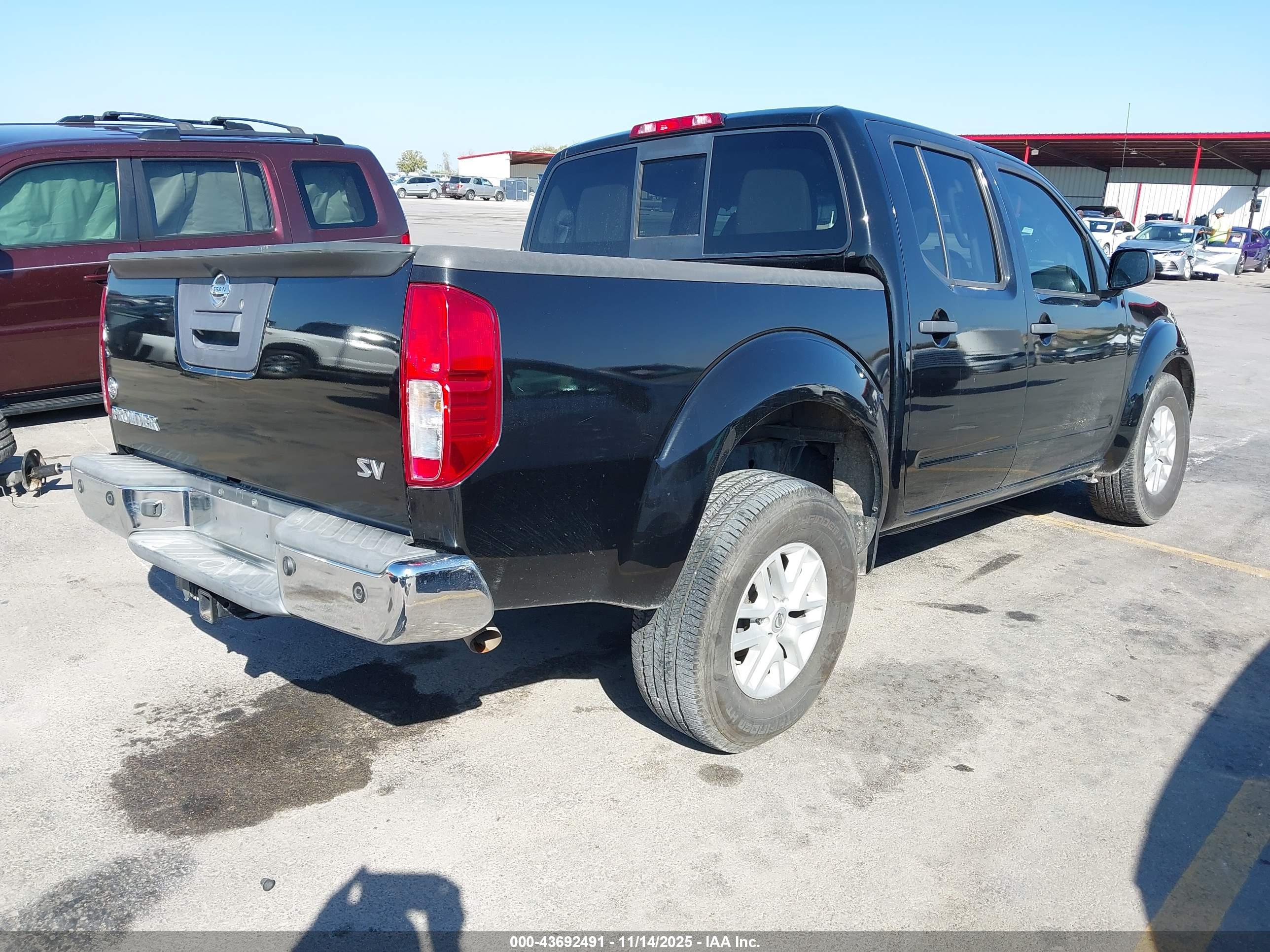 NISSAN FRONTIER image 4