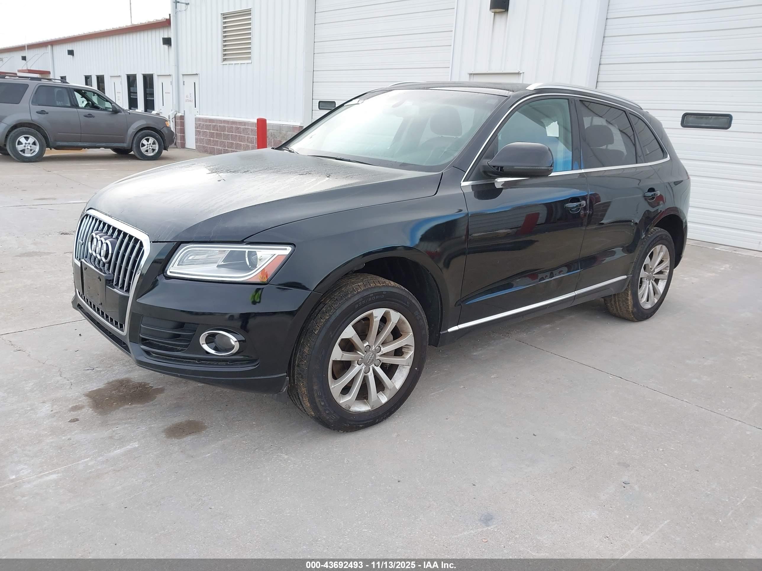 AUDI Q5 image 2