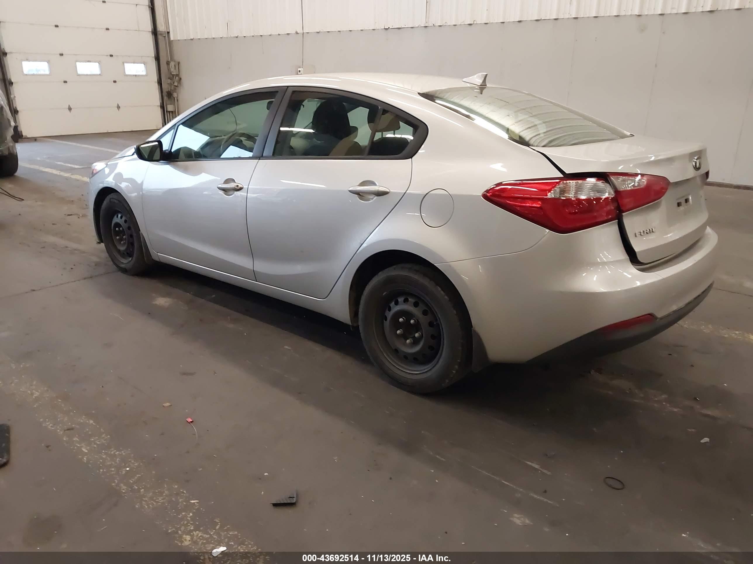 KIA FORTE image 3