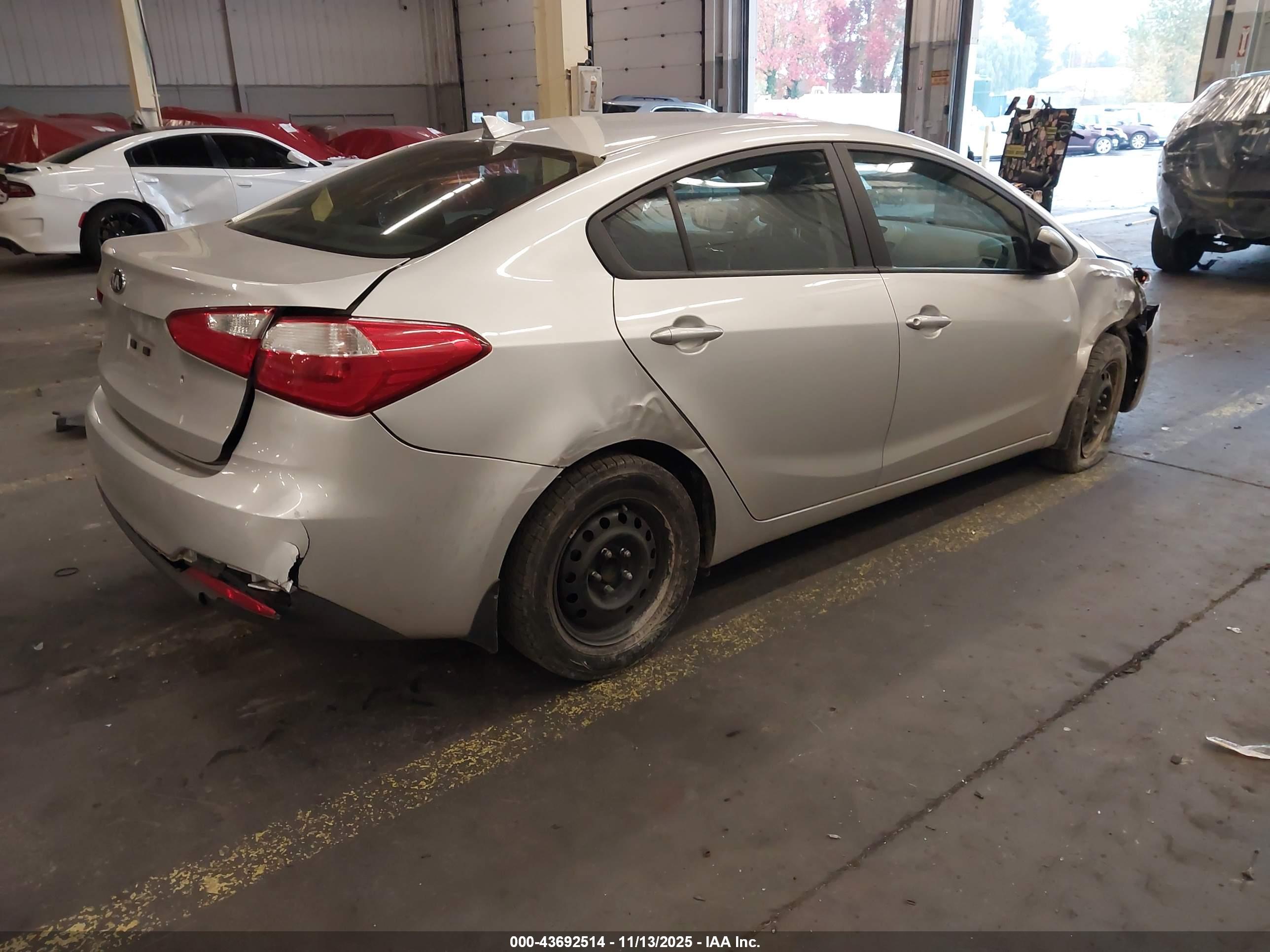 KIA FORTE image 4