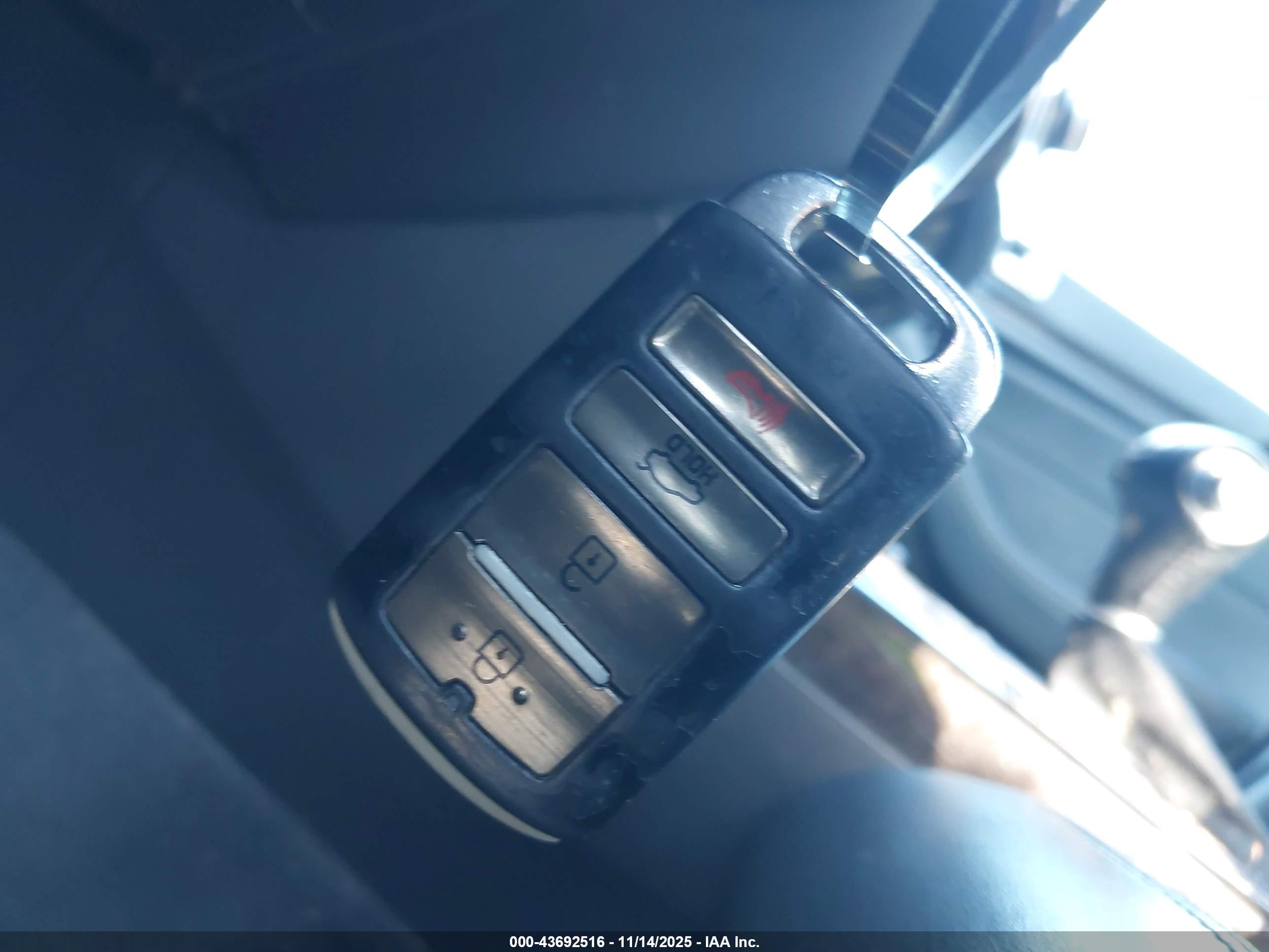 KIA CADENZA image 11
