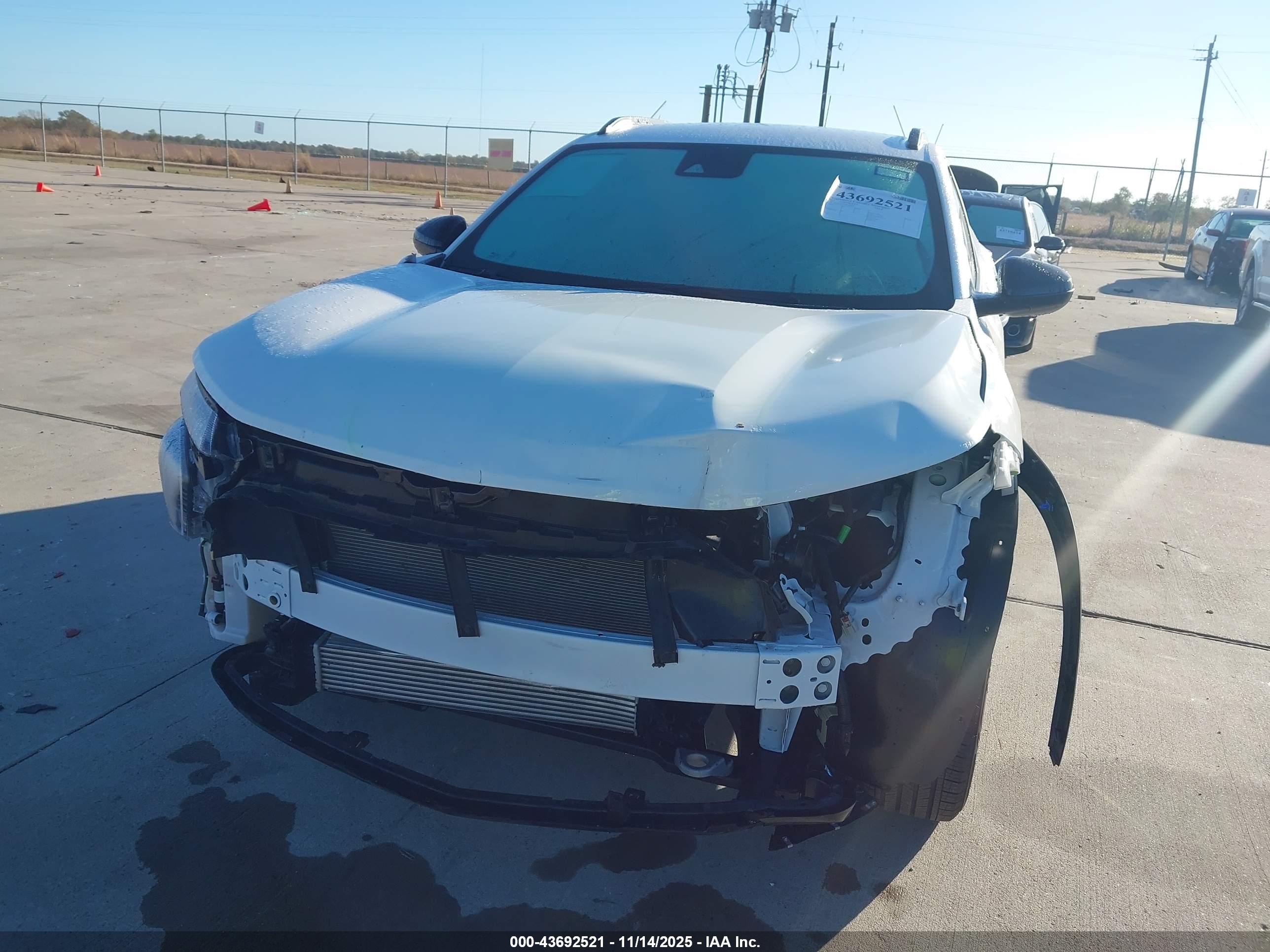 CHEVROLET TRAX image 6
