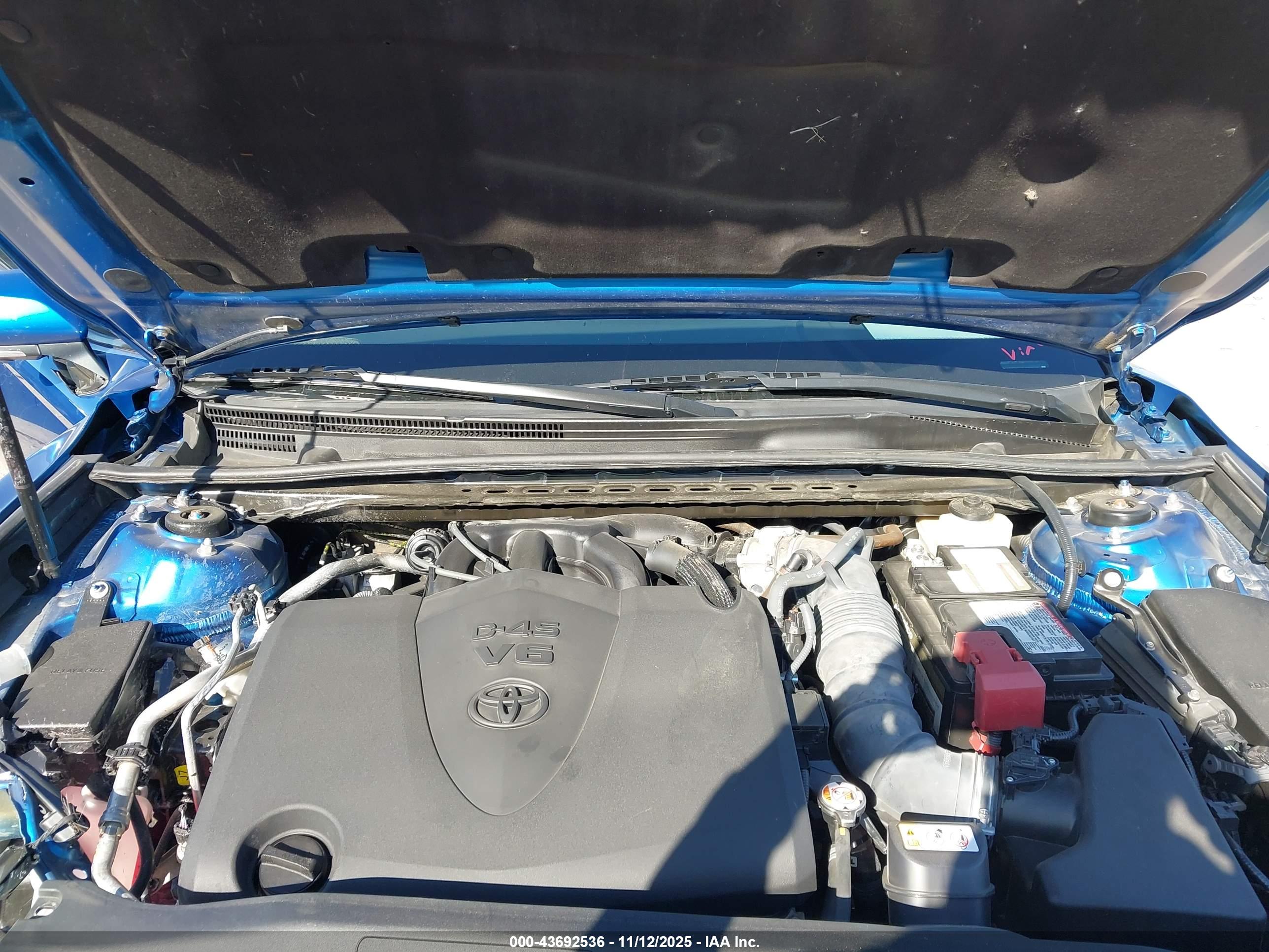 TOYOTA CAMRY image 10
