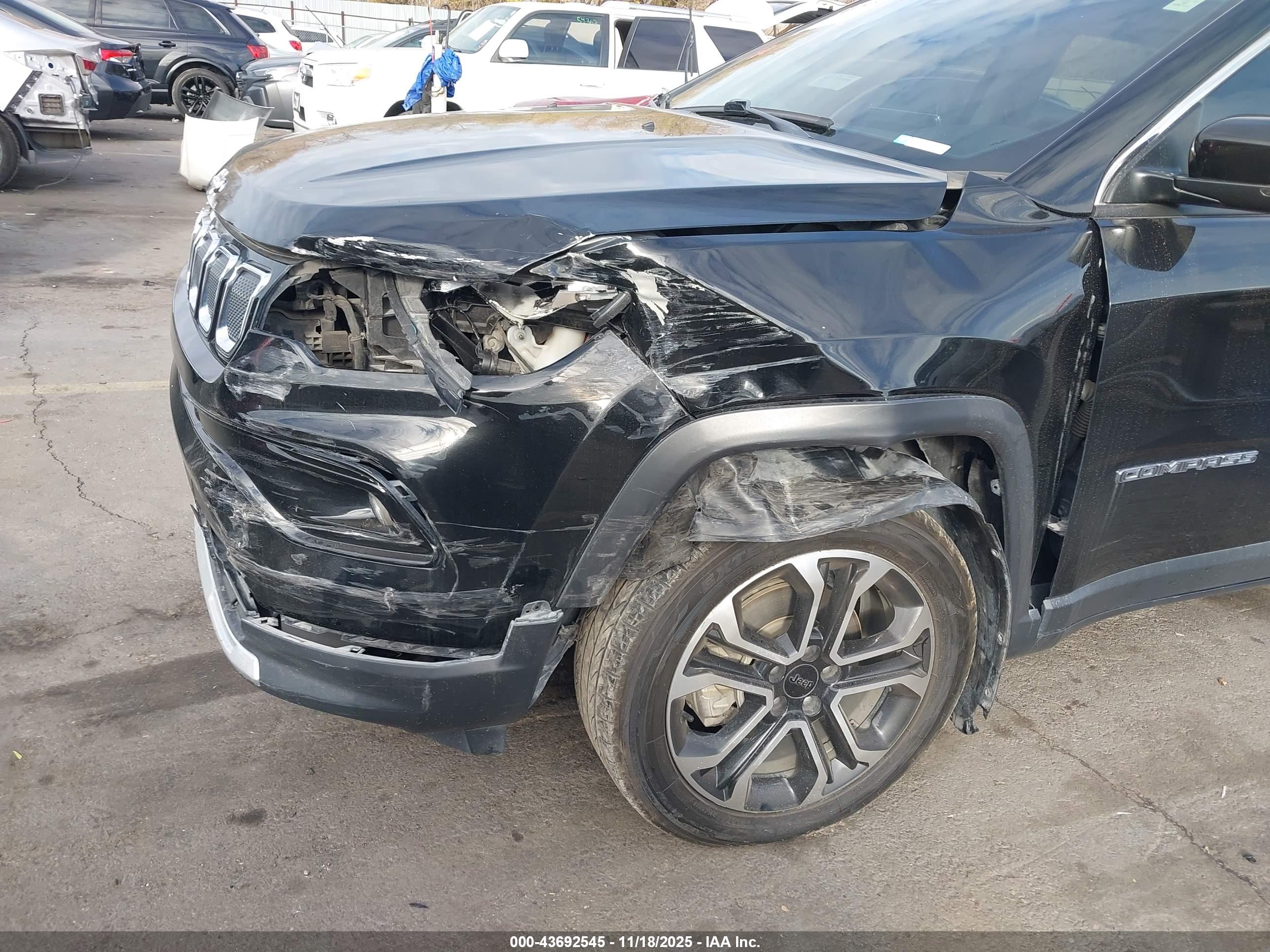 JEEP COMPASS image 6