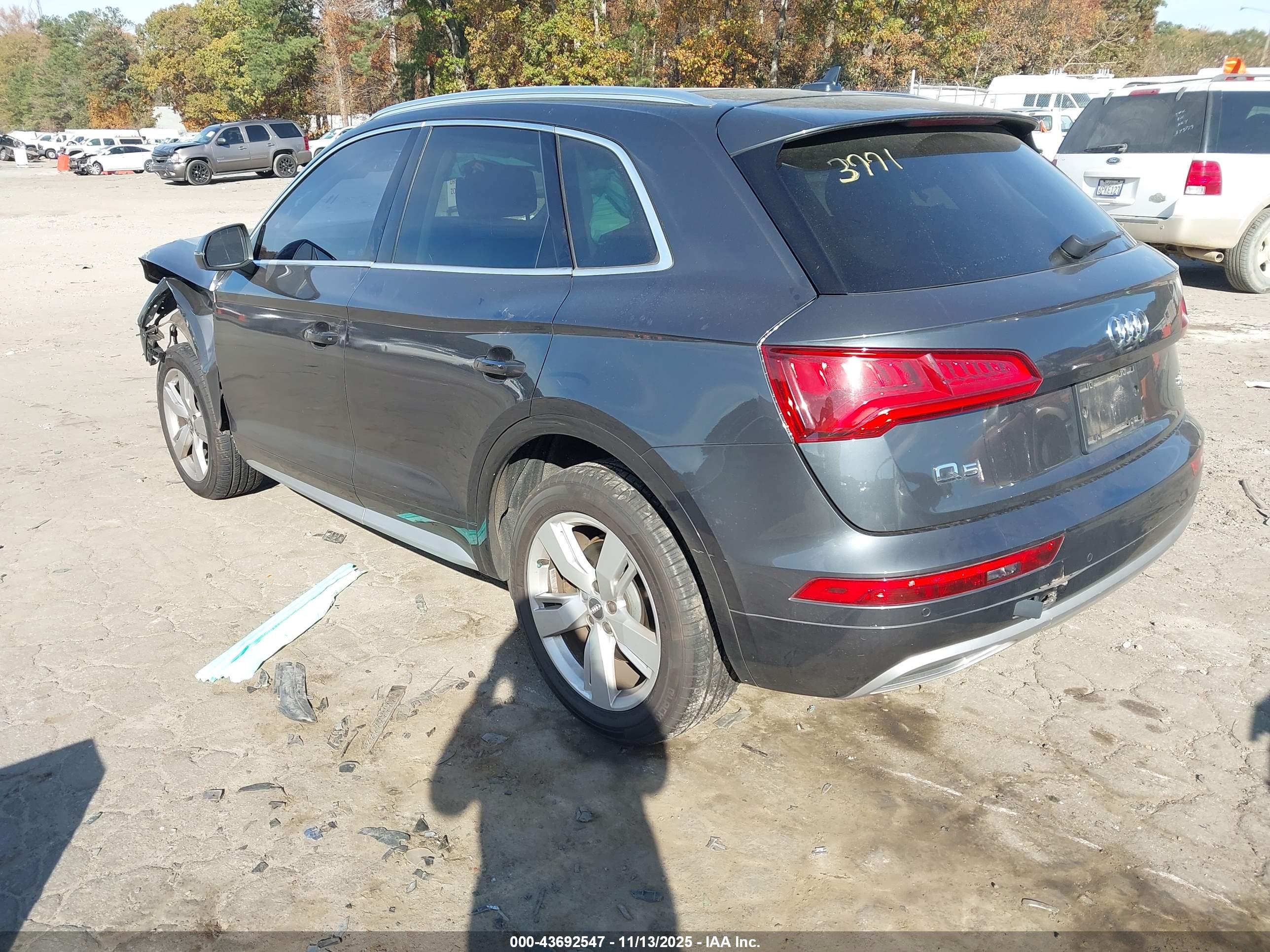 AUDI Q5 image 3