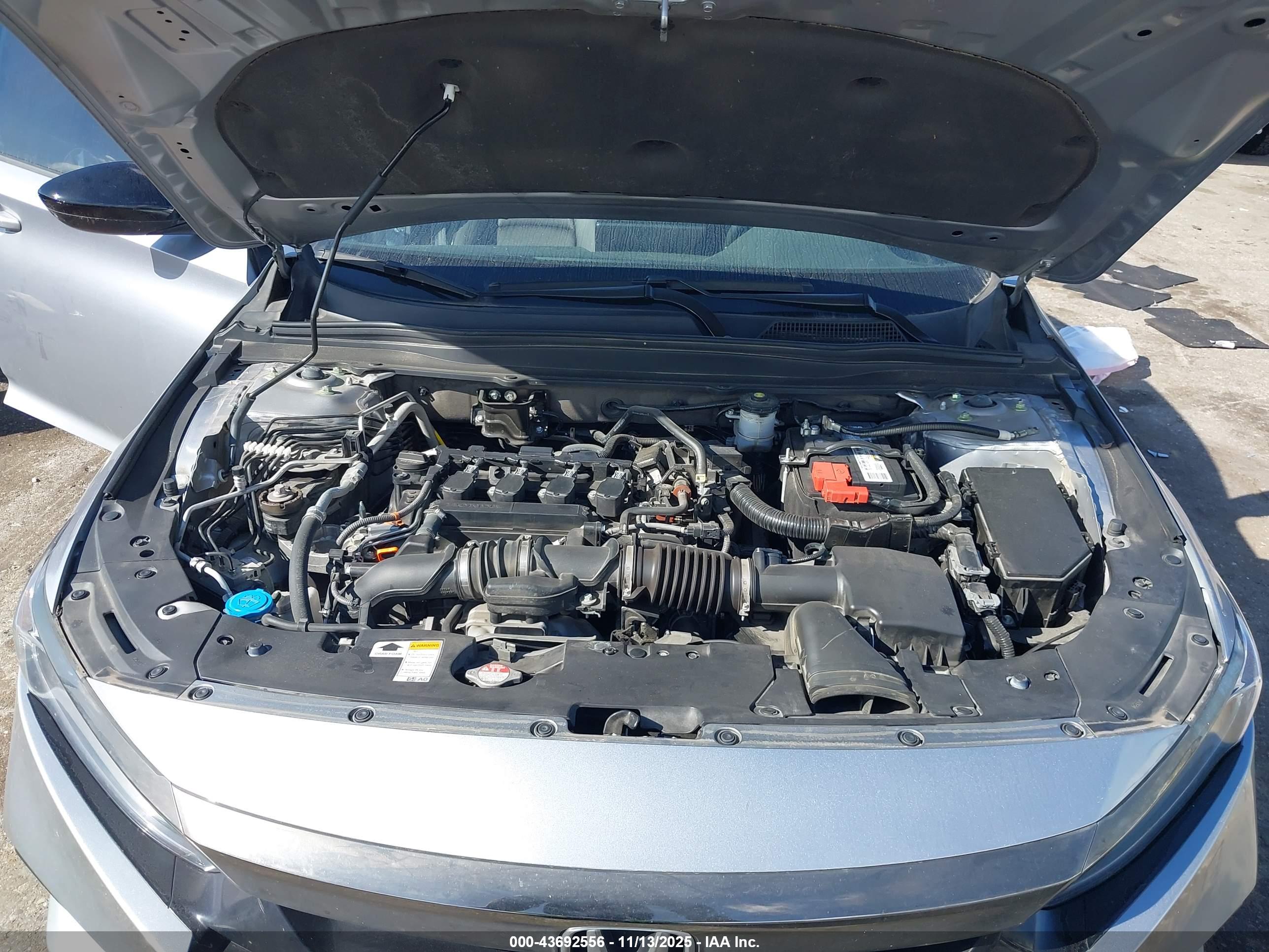 HONDA ACCORD image 10