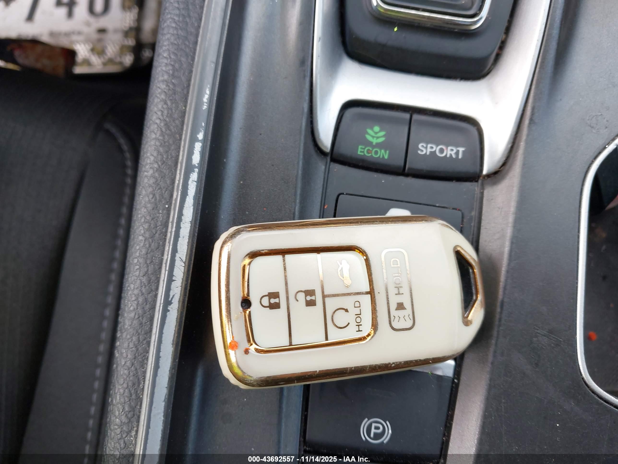 HONDA ACCORD image 11