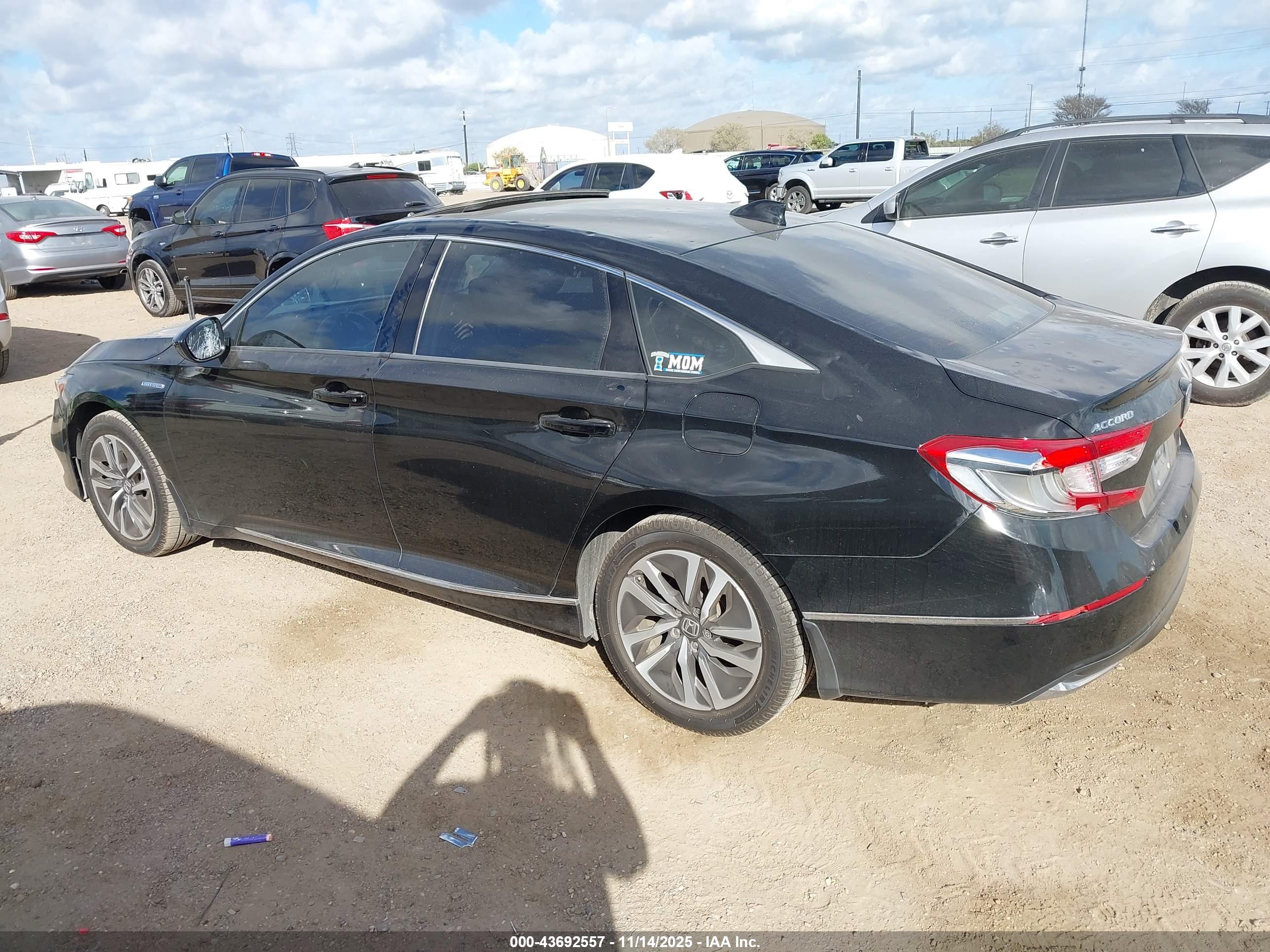 HONDA ACCORD image 3