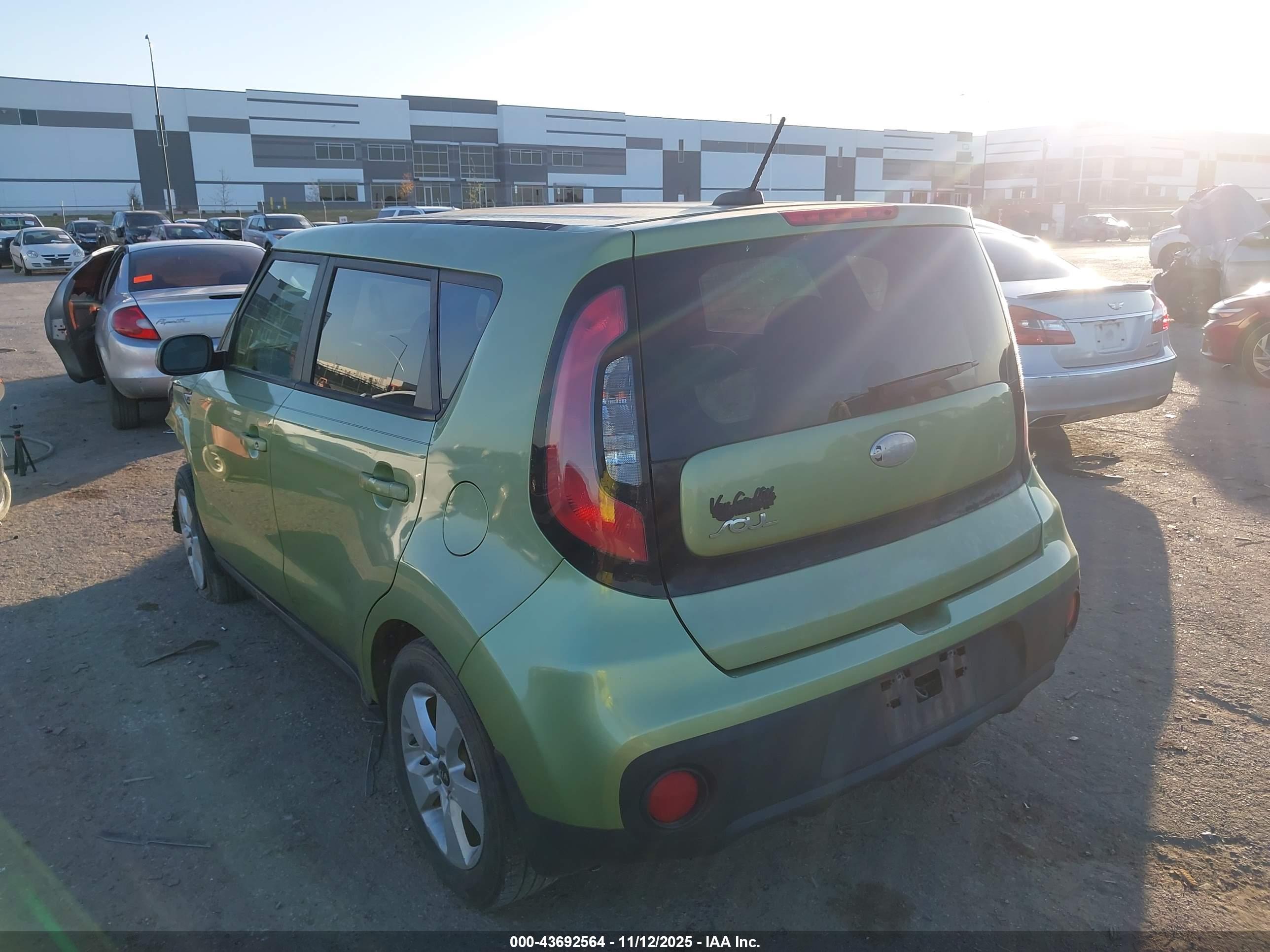 KIA SOUL image 3