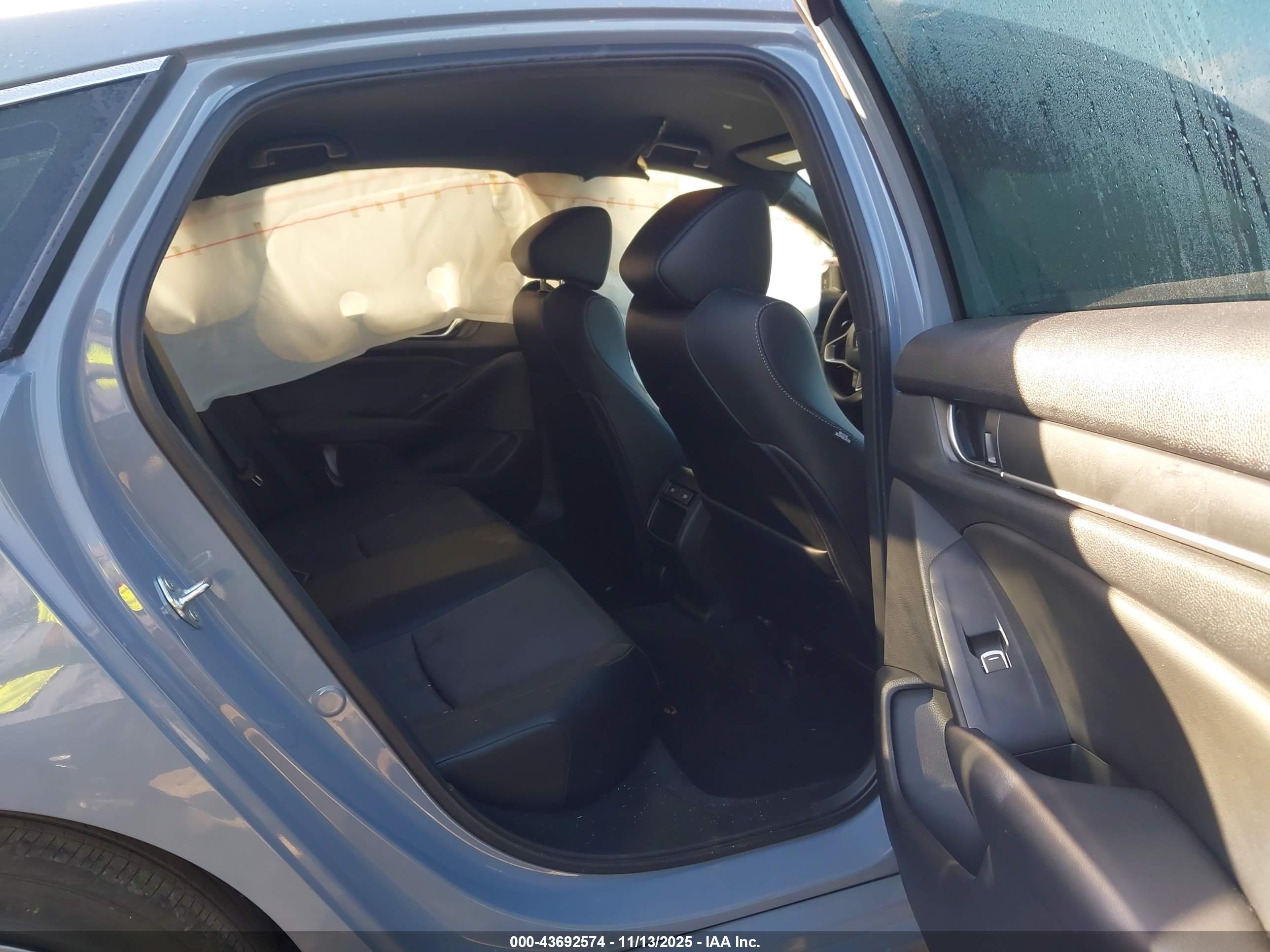 HONDA ACCORD image 8