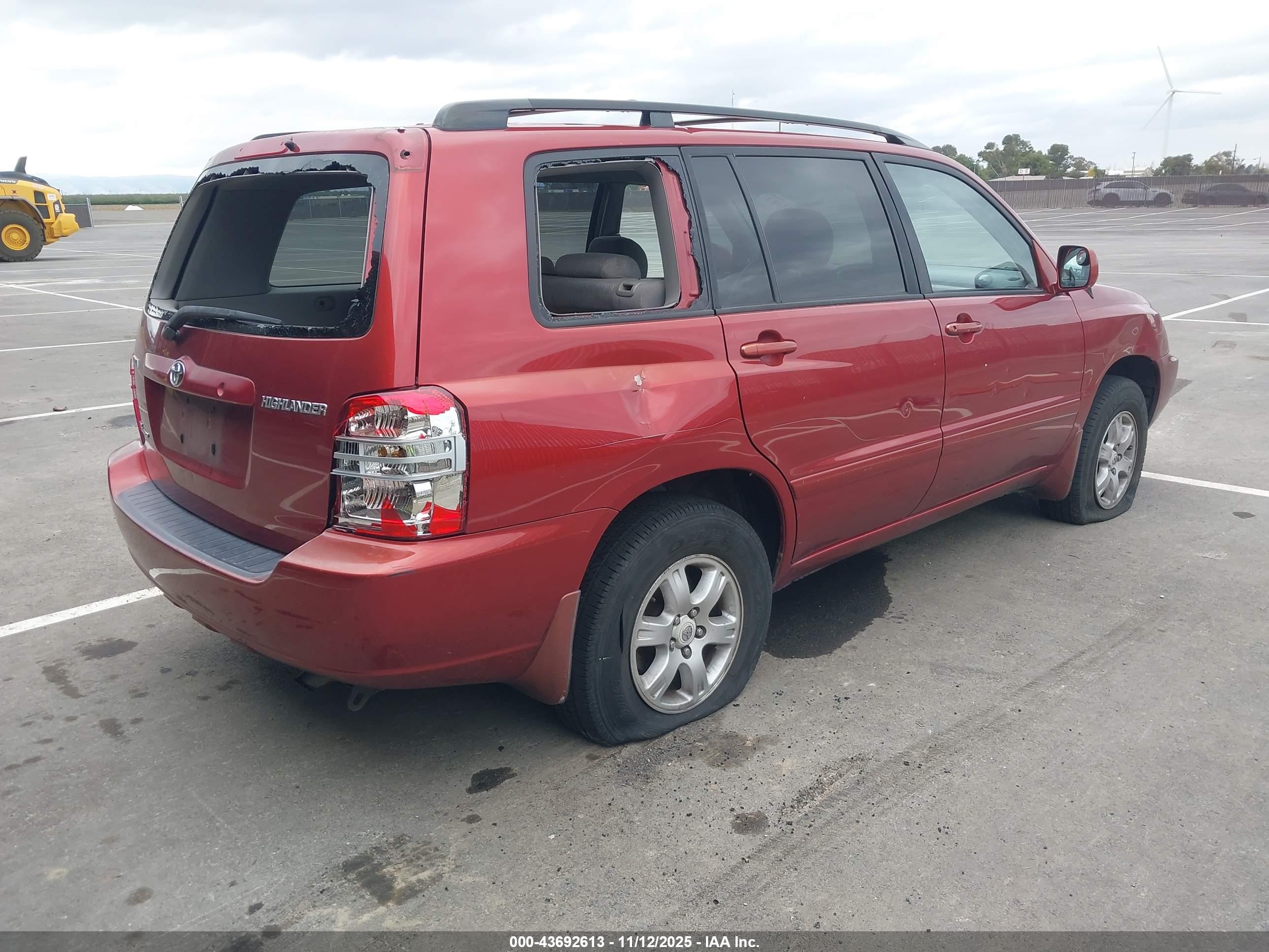 TOYOTA HIGHLANDER image 4