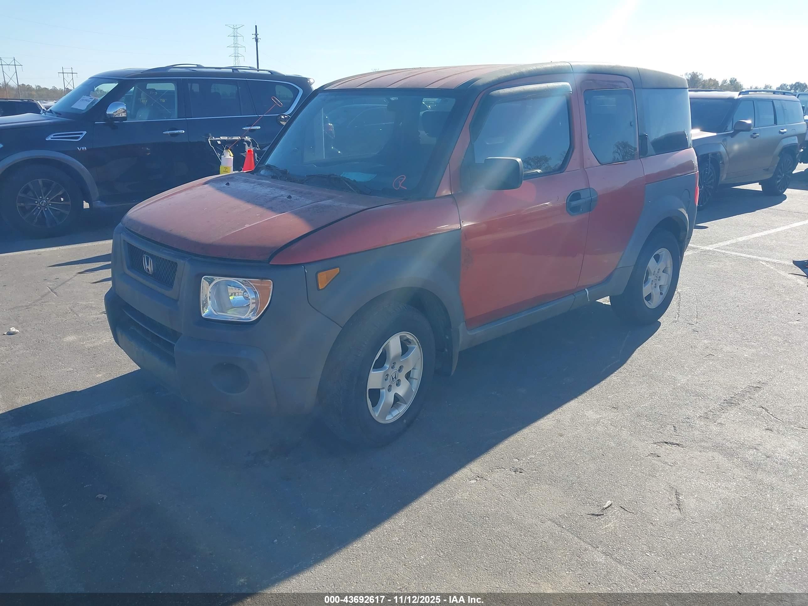 HONDA ELEMENT image 2