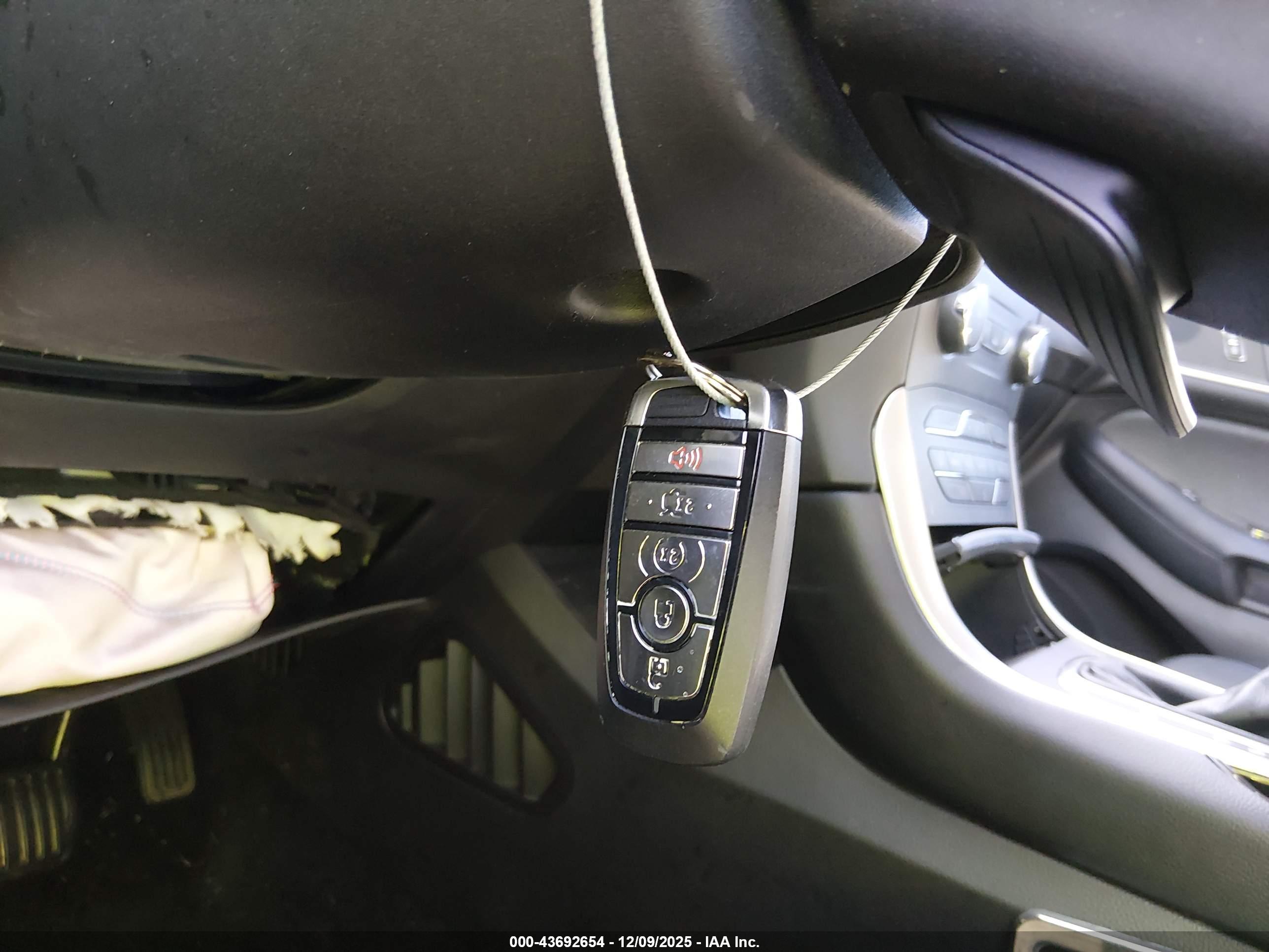 FORD EDGE image 11