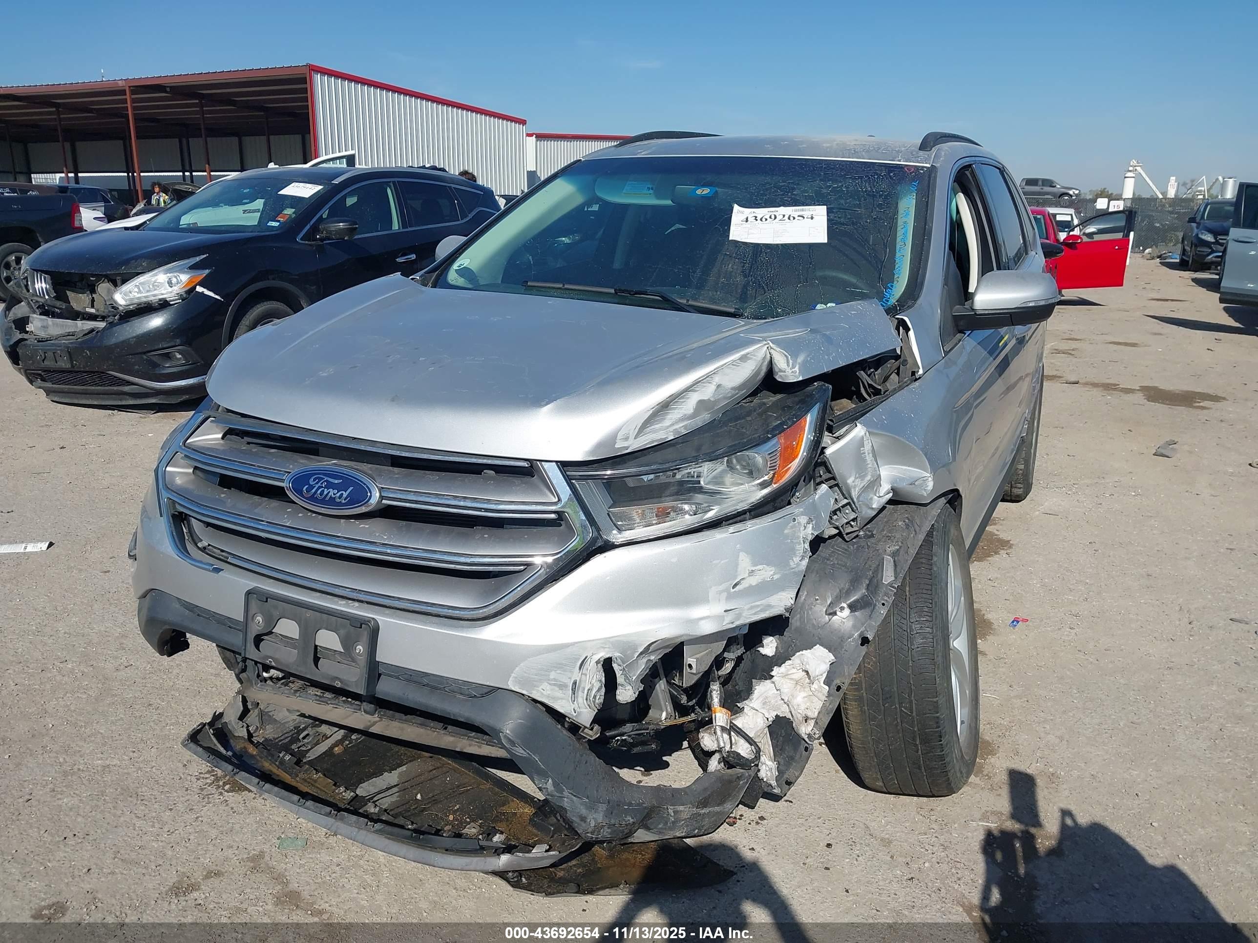 FORD EDGE image 2