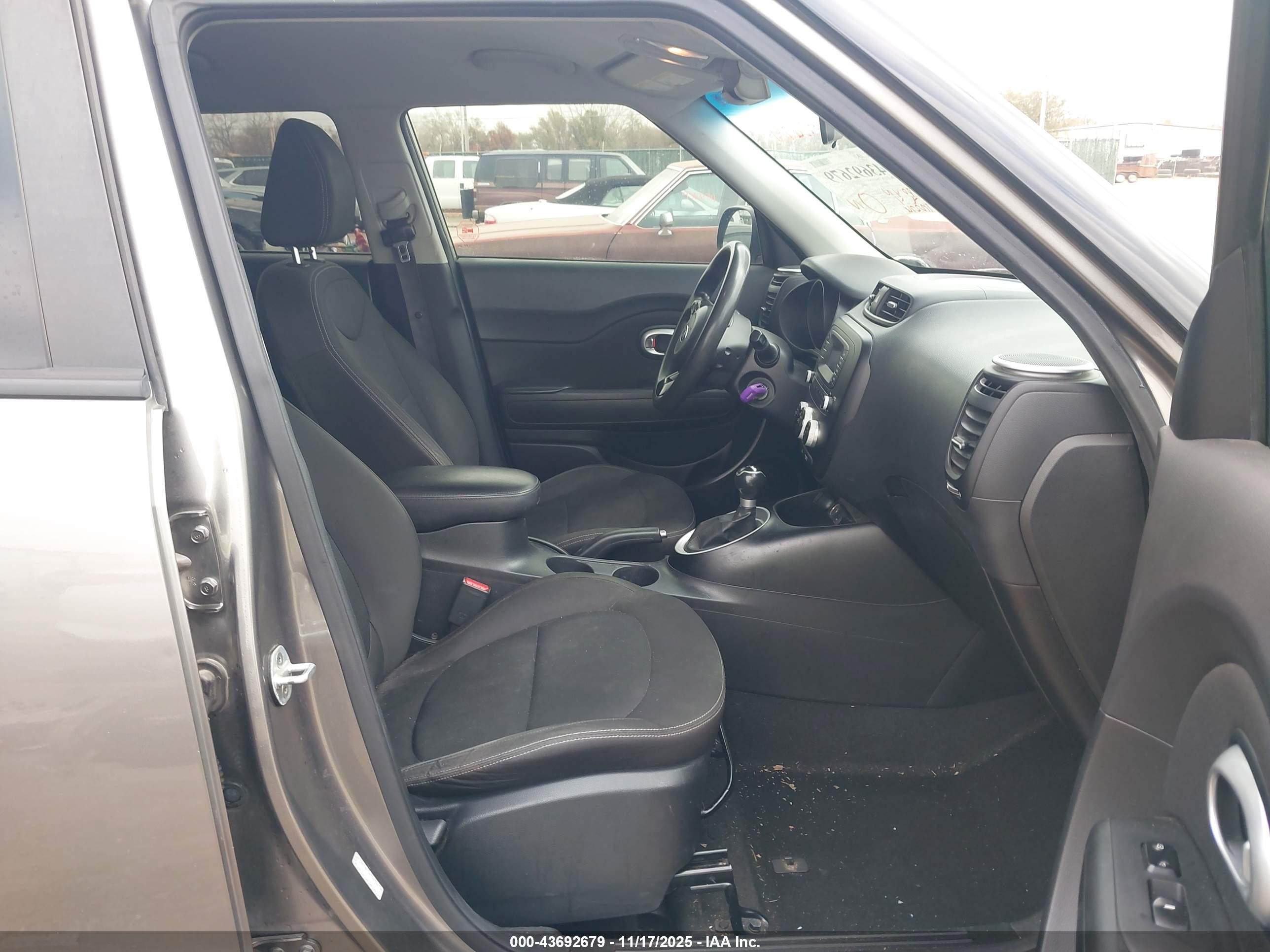 KIA SOUL image 5