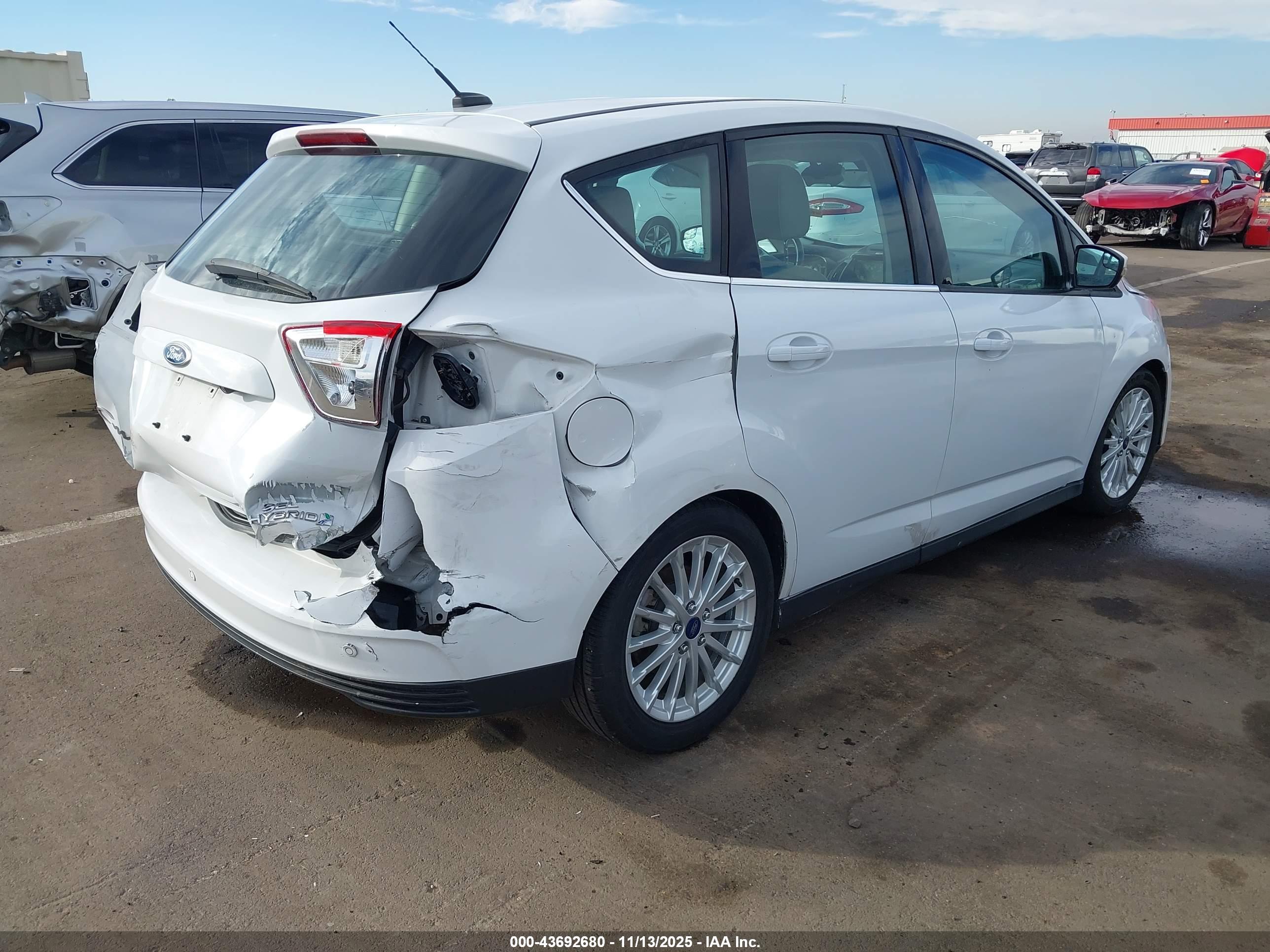 FORD C-MAX image 4