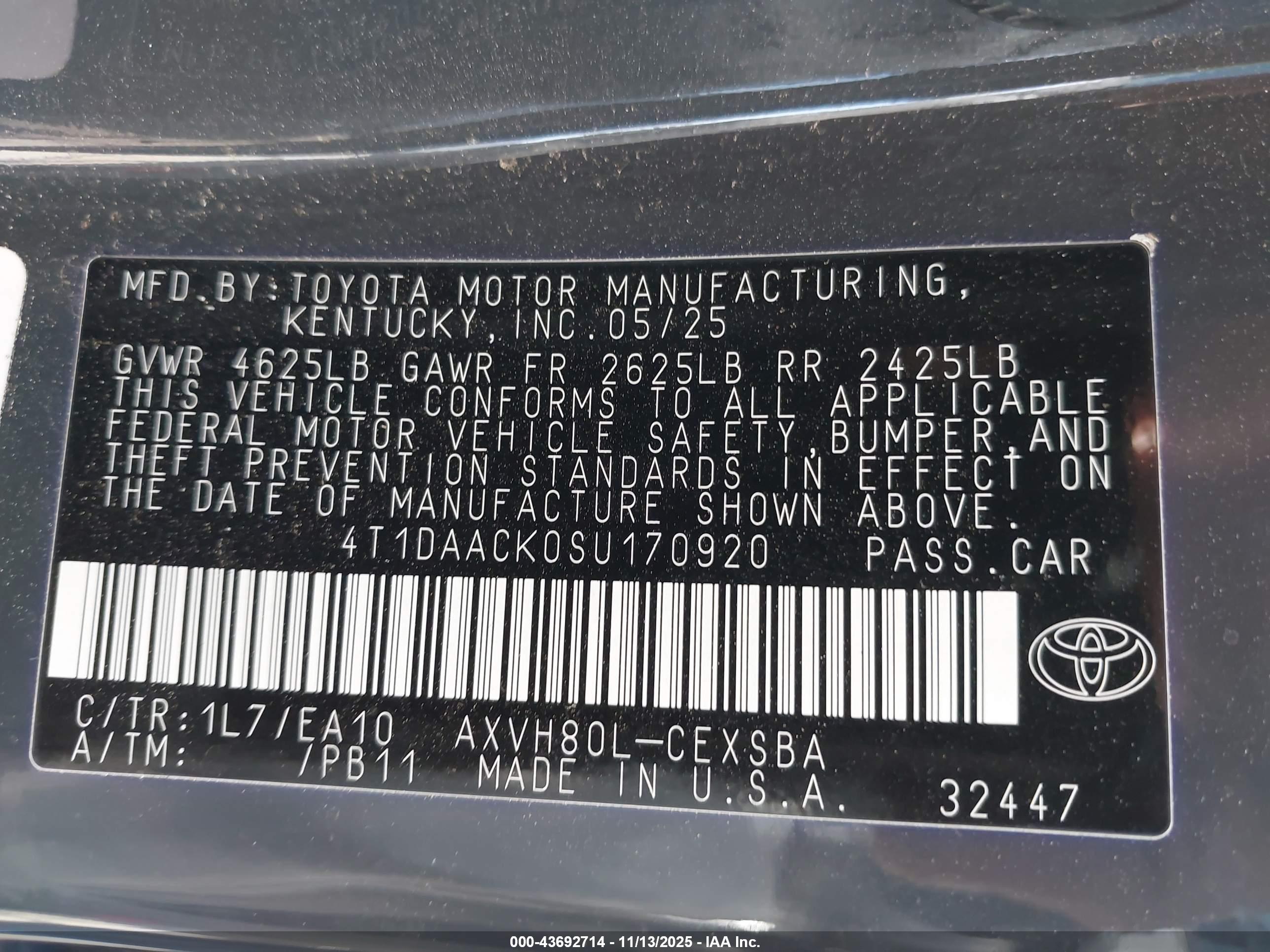 TOYOTA CAMRY image 9