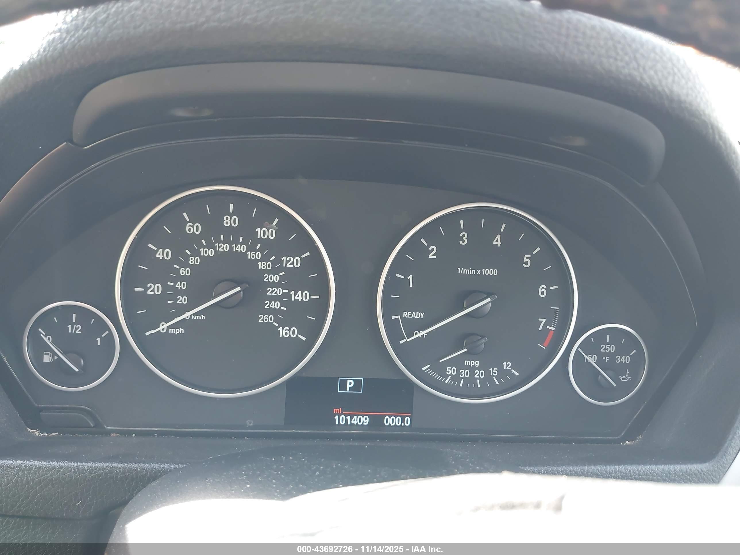 BMW 320I image 7