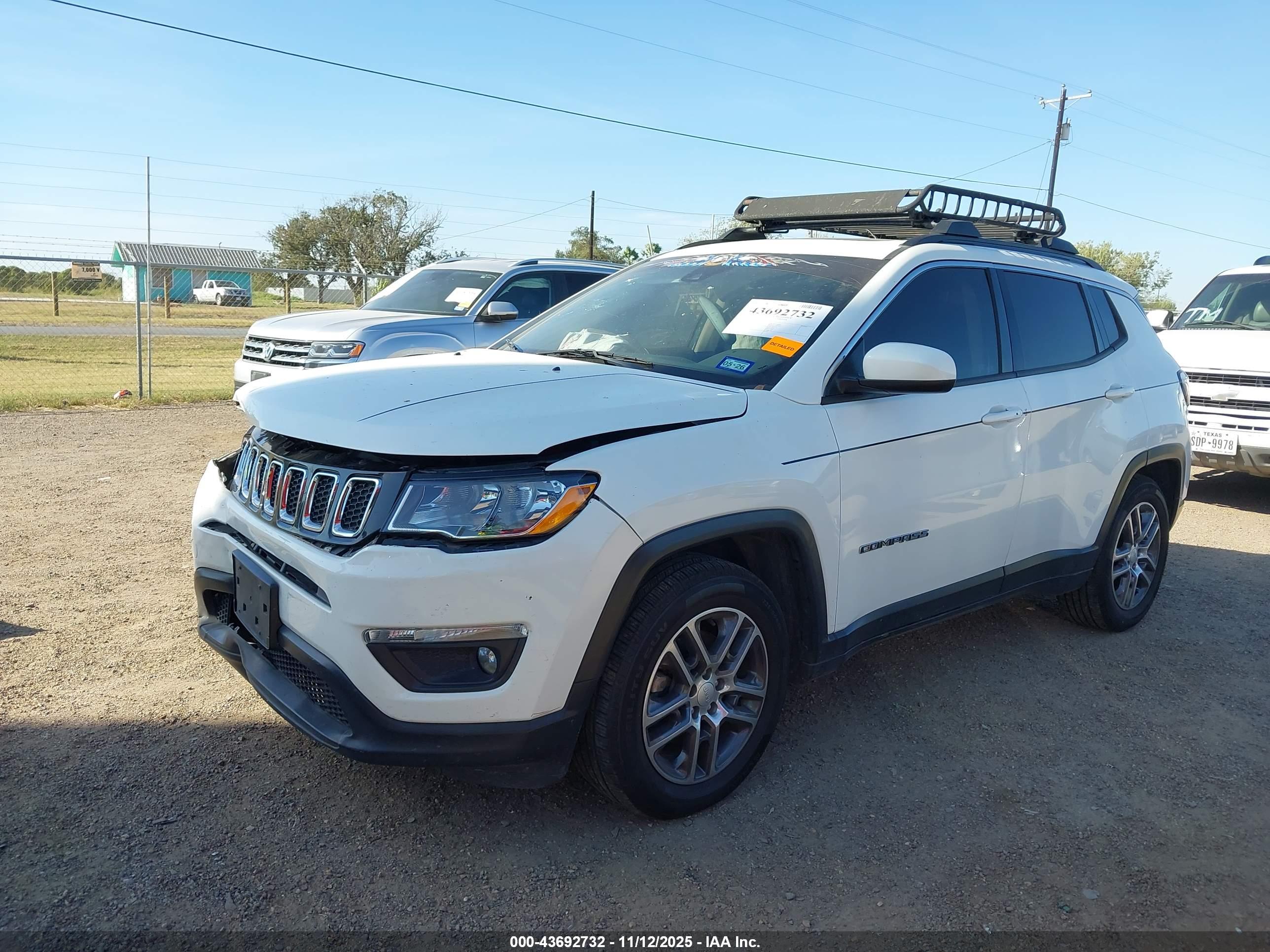 JEEP COMPASS image 2