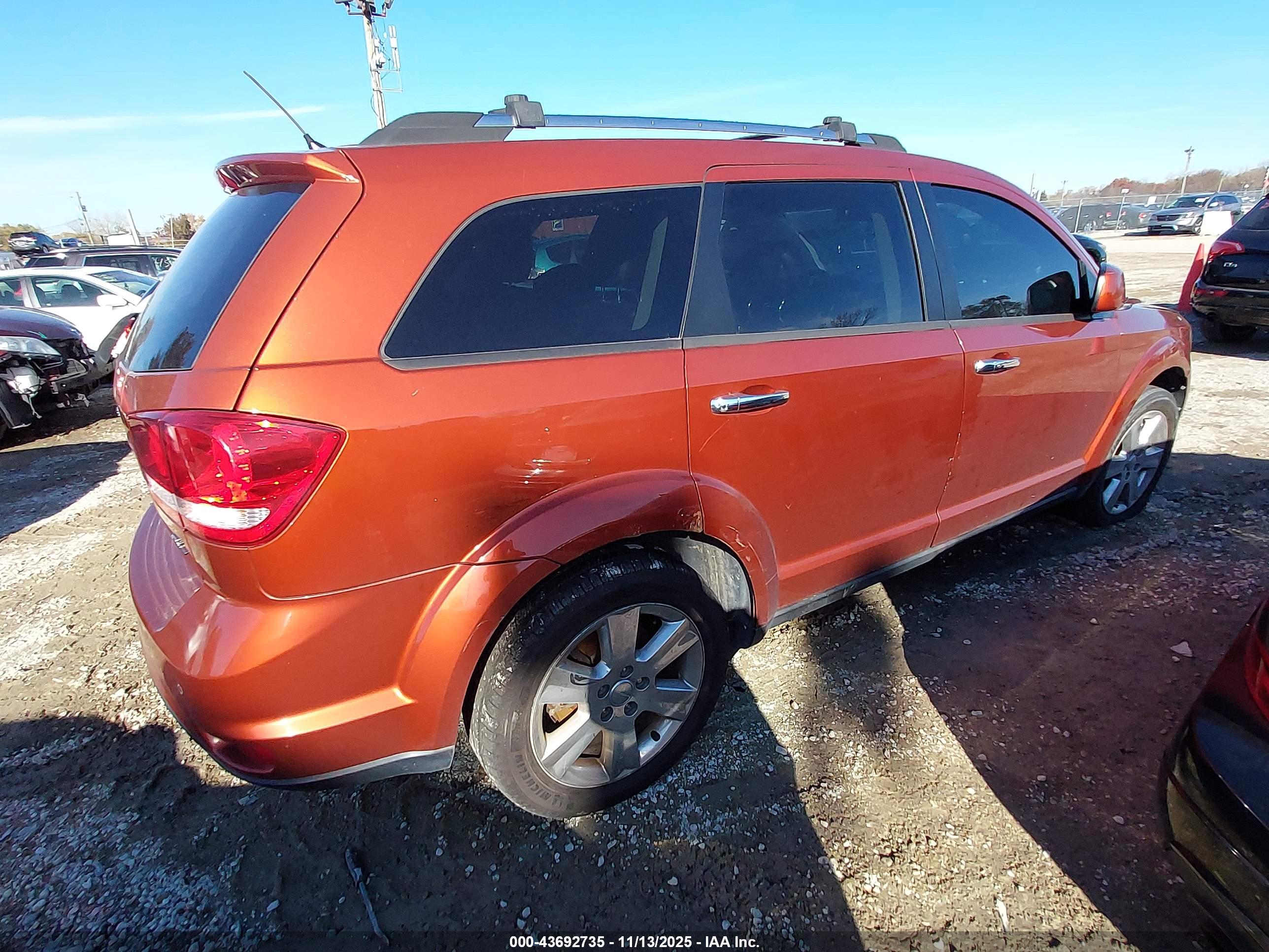 DODGE JOURNEY image 4