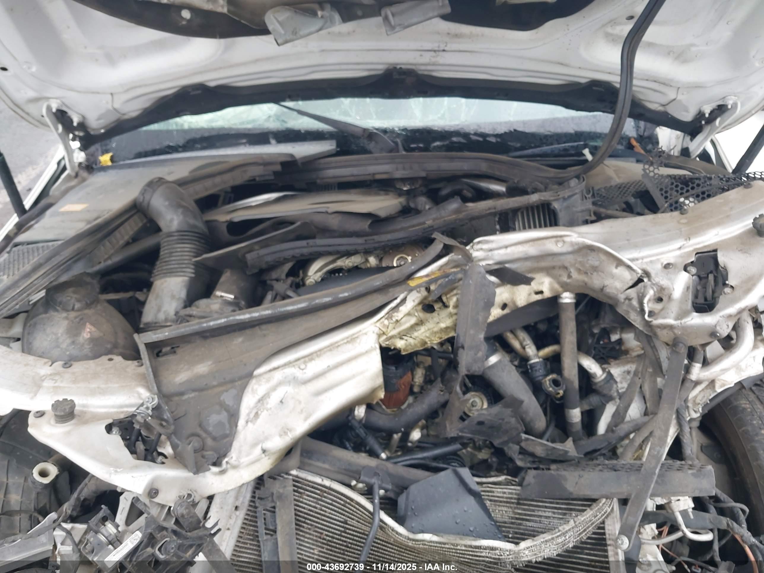 MERCEDES-BENZ C image 10