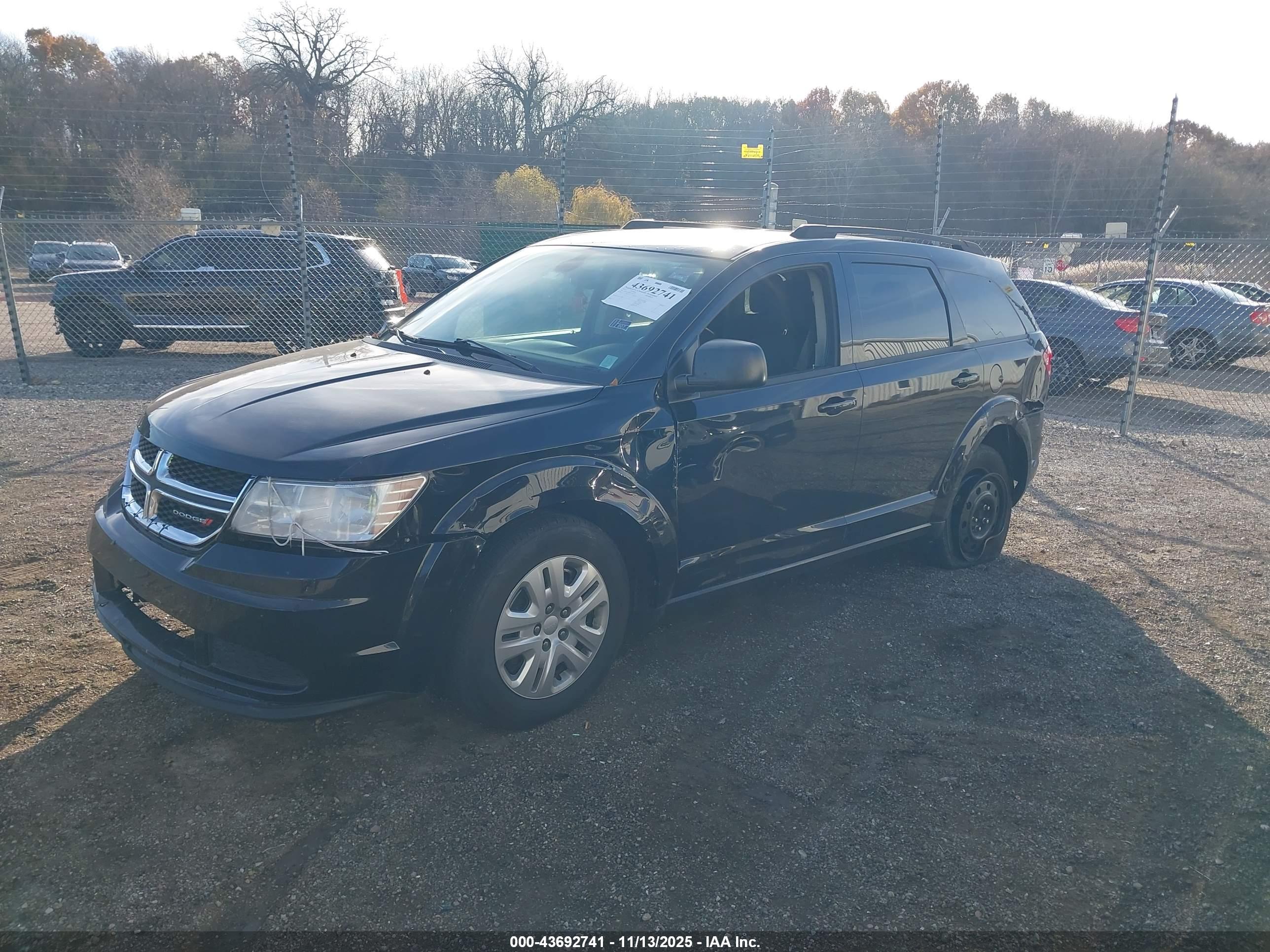 DODGE JOURNEY image 2