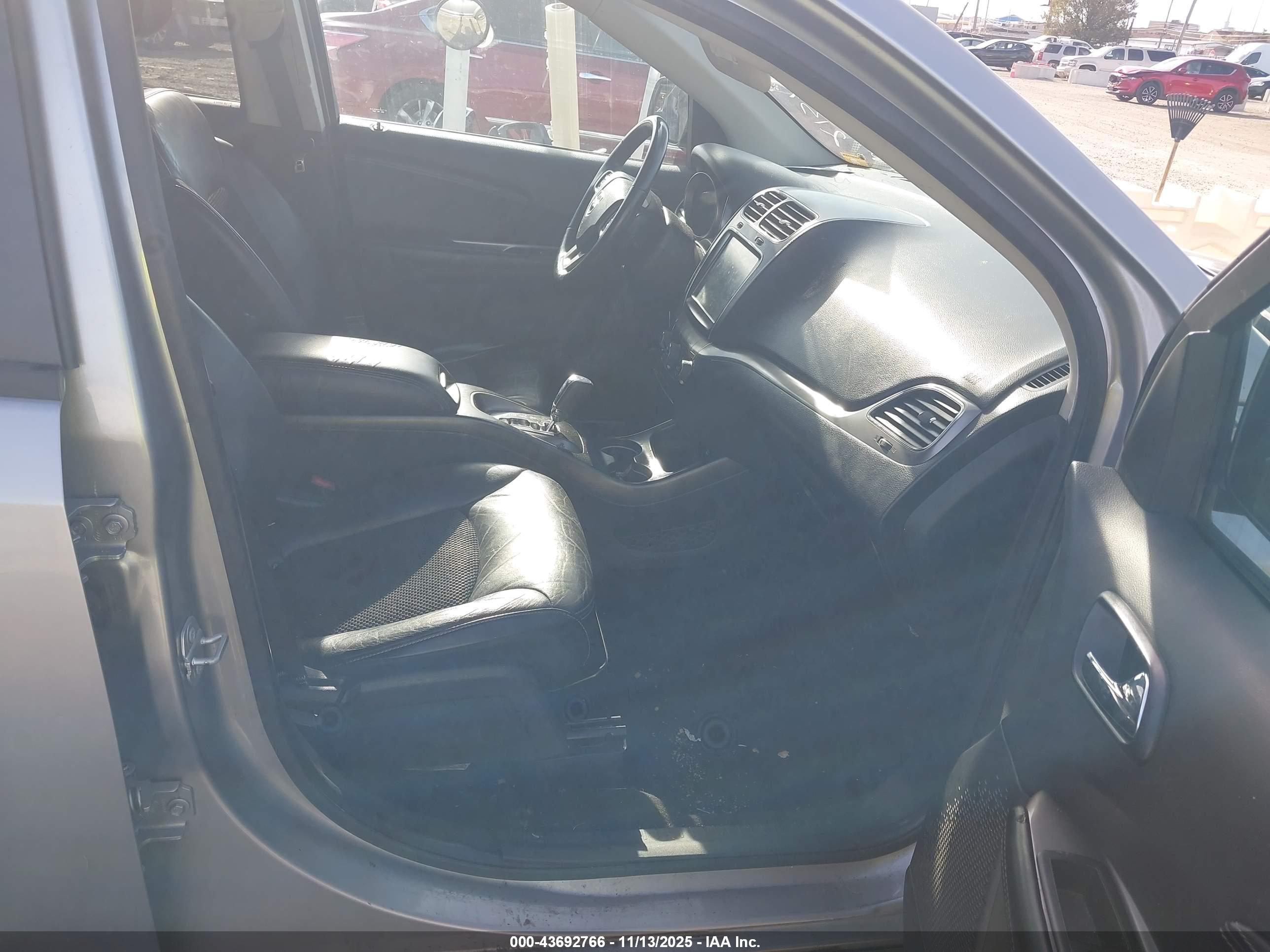 DODGE JOURNEY image 5