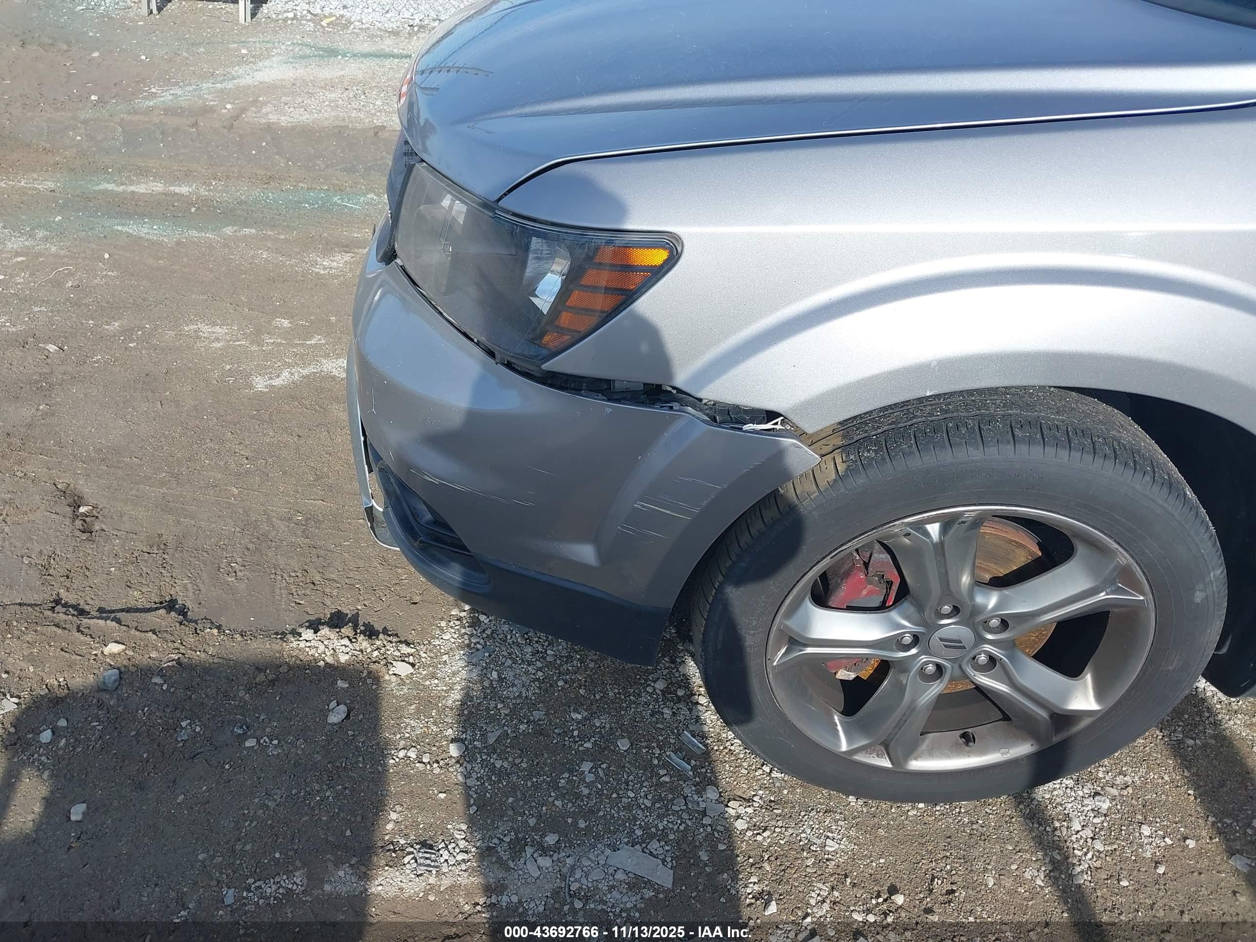 DODGE JOURNEY image 6