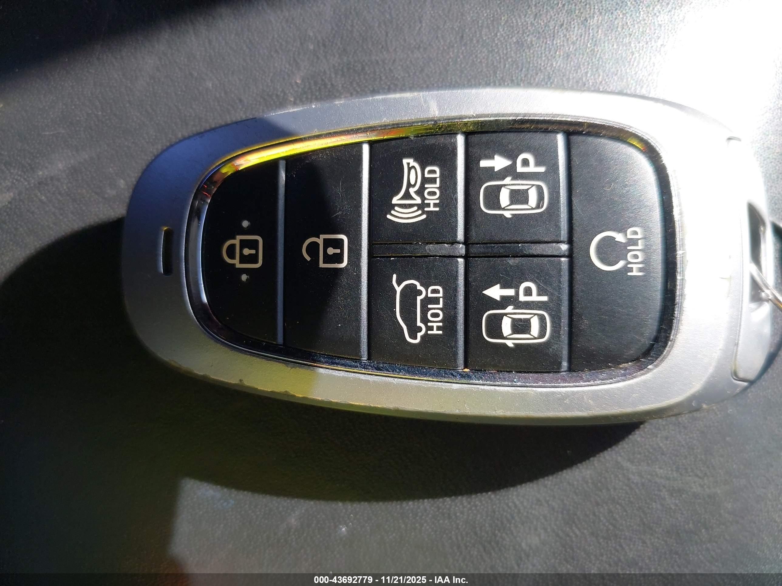HYUNDAI PALISADE image 11