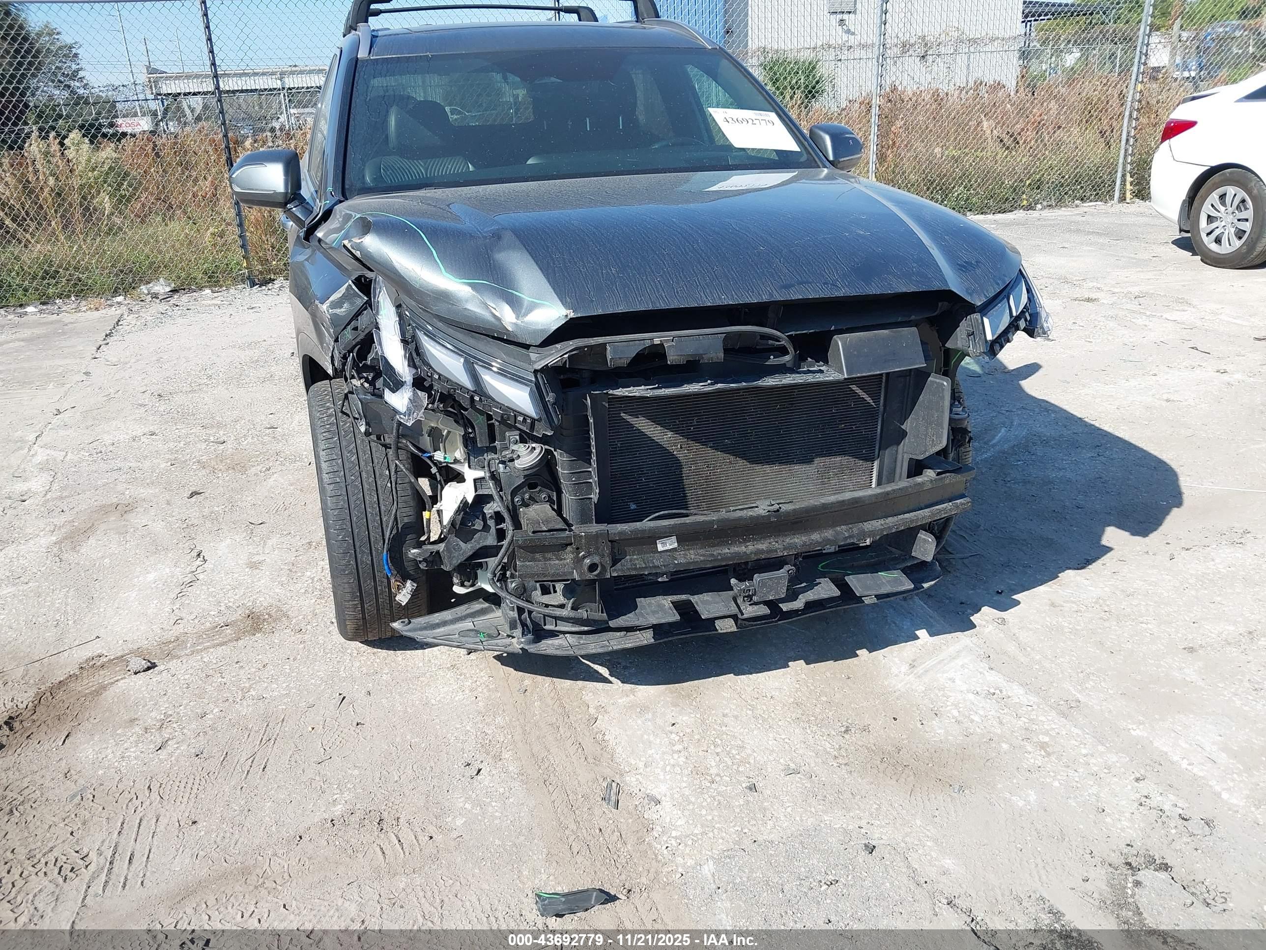 HYUNDAI PALISADE image 6