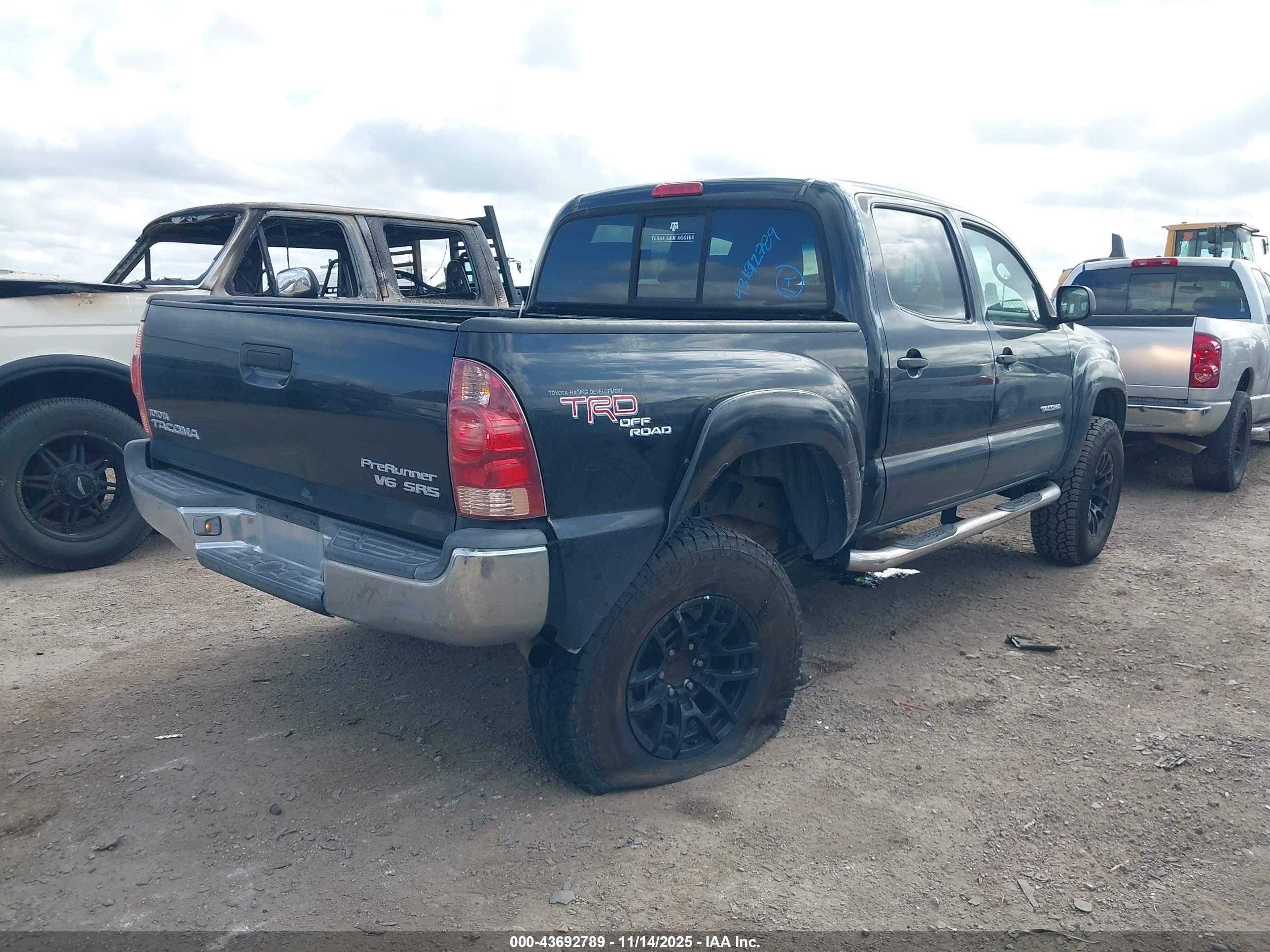 TOYOTA TACOMA image 4