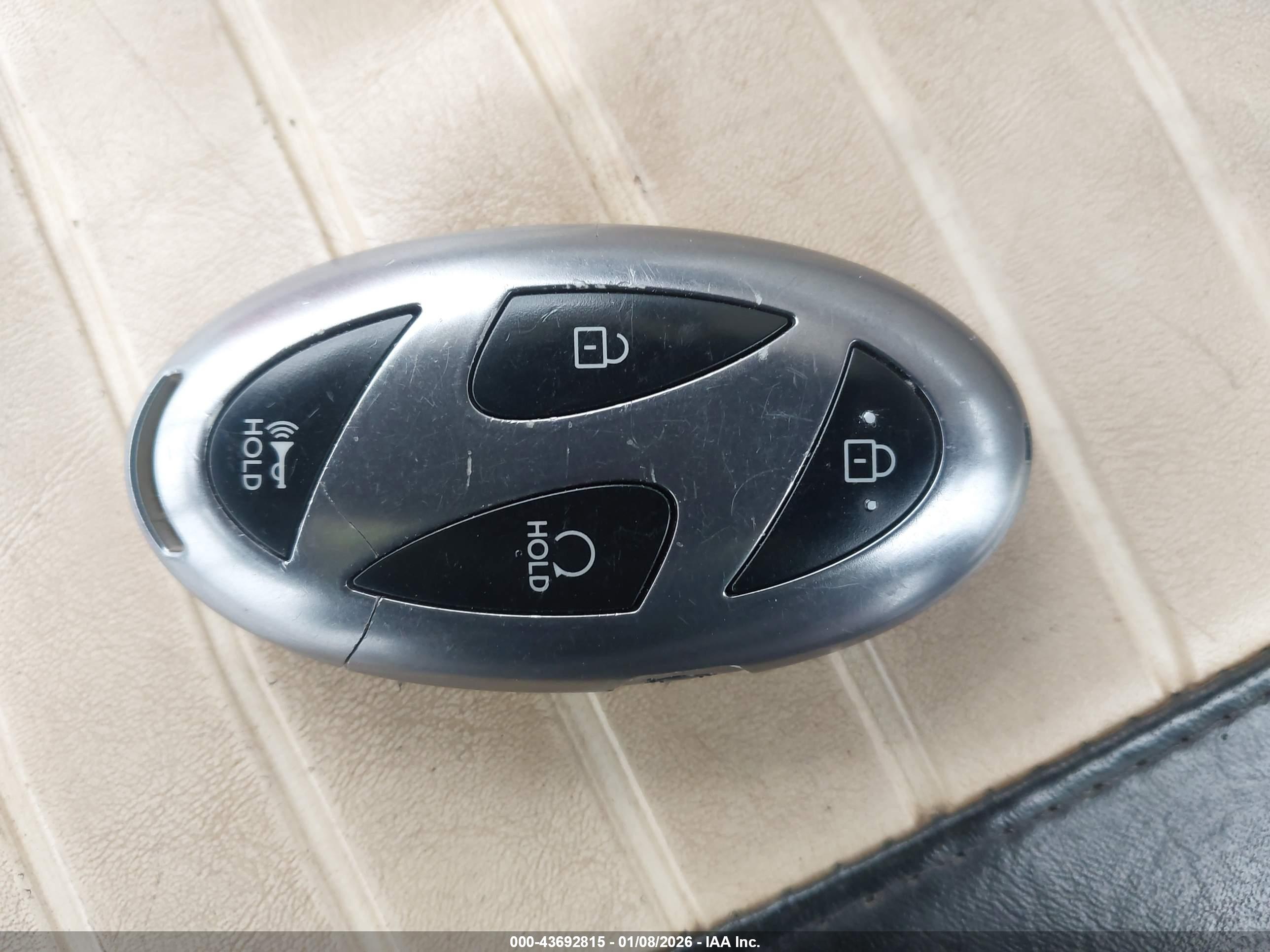 HYUNDAI ELANTRA image 11
