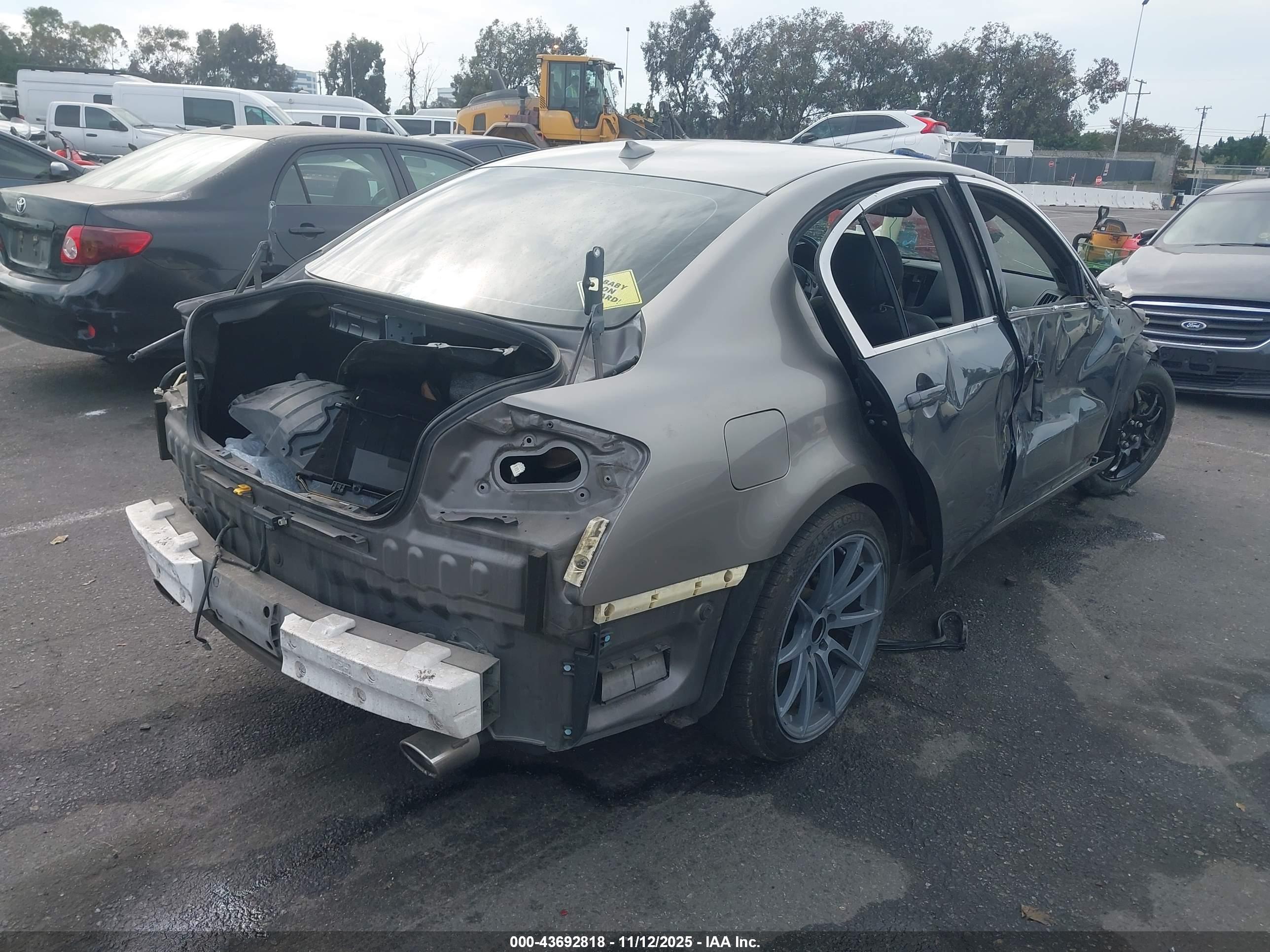 INFINITI G35 image 4