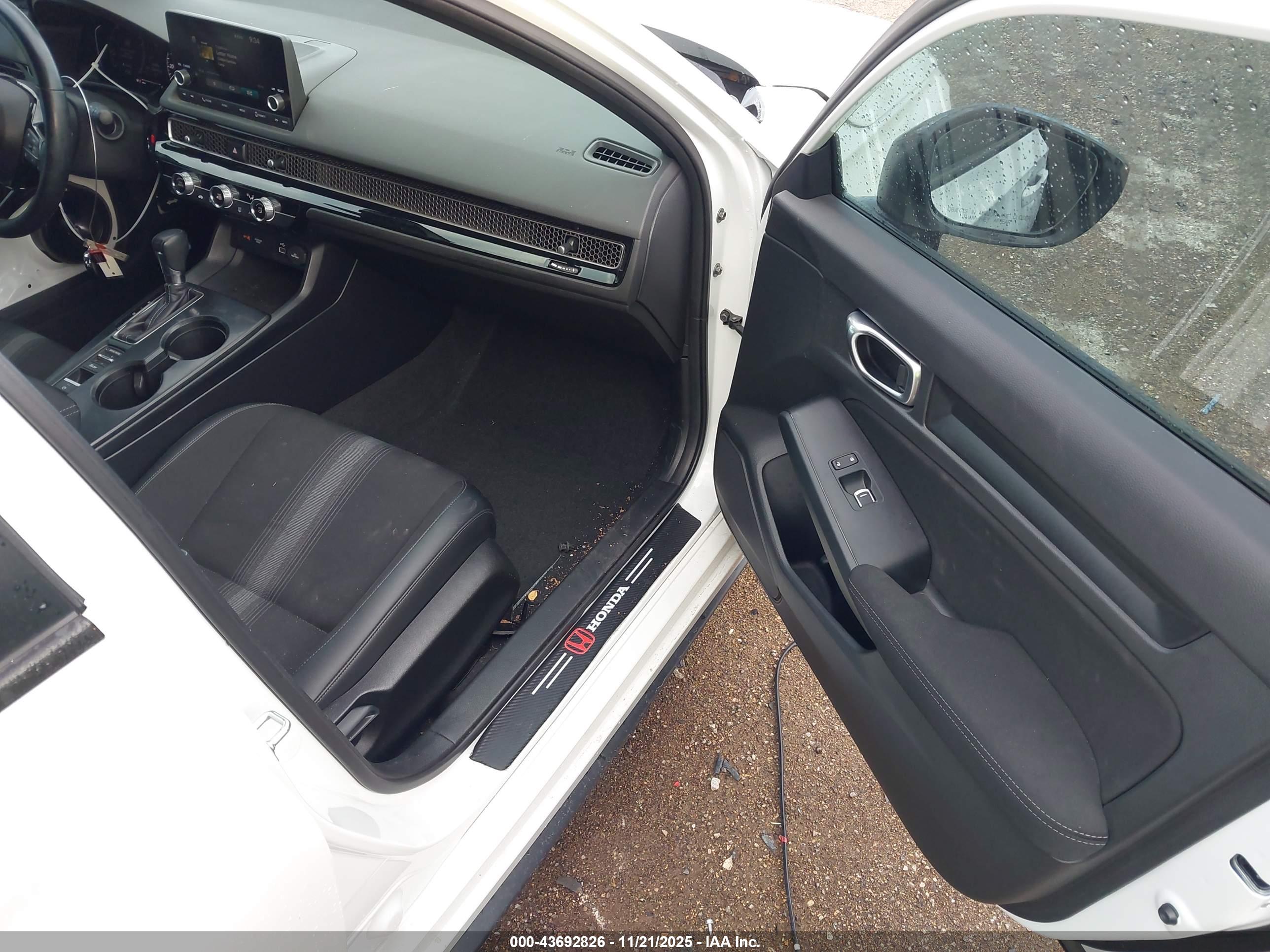 HONDA CIVIC image 5