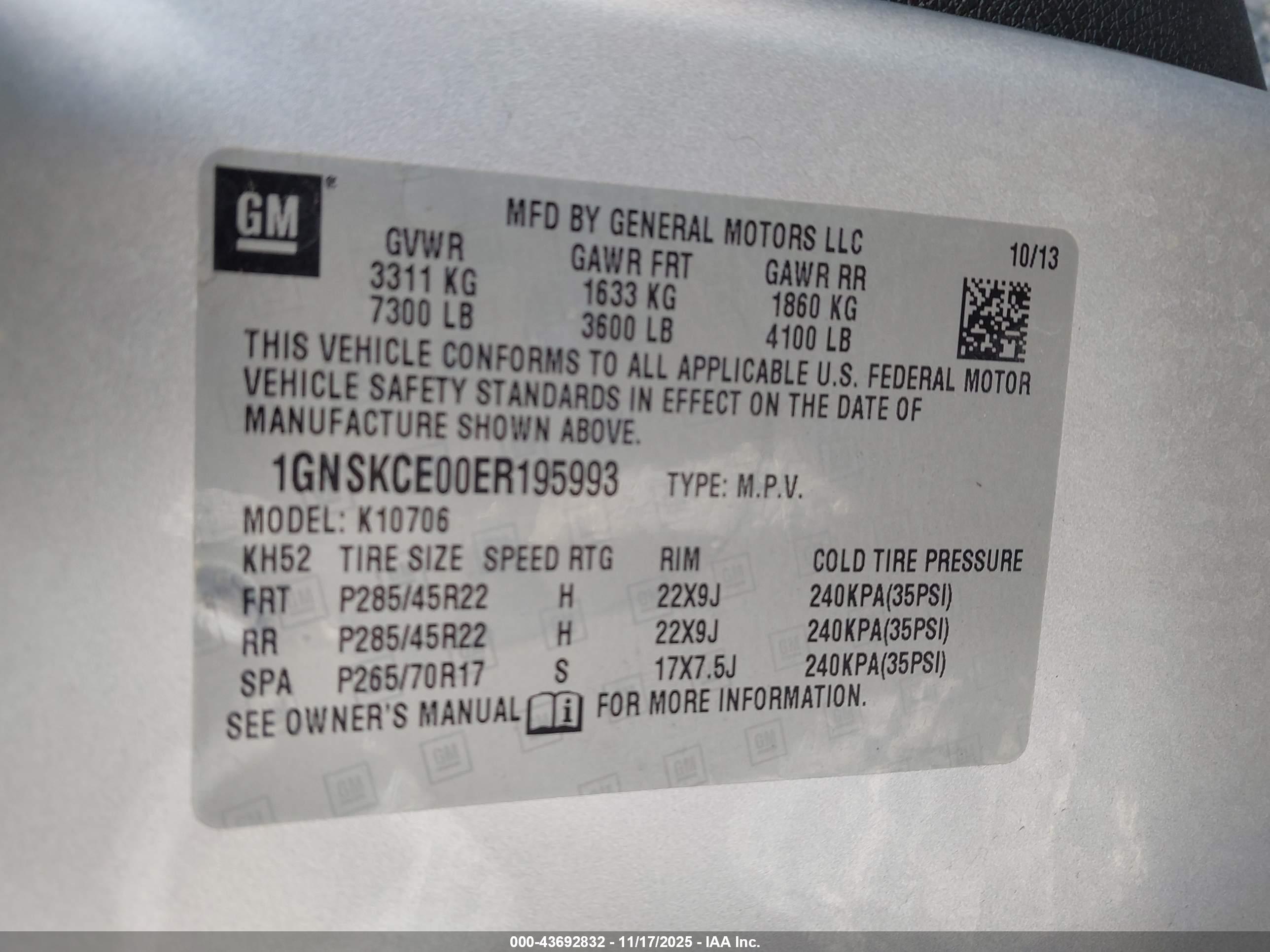 CHEVROLET TAHOE image 9